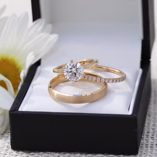 Alternate White Image for Matte Rounded Beveled Ring