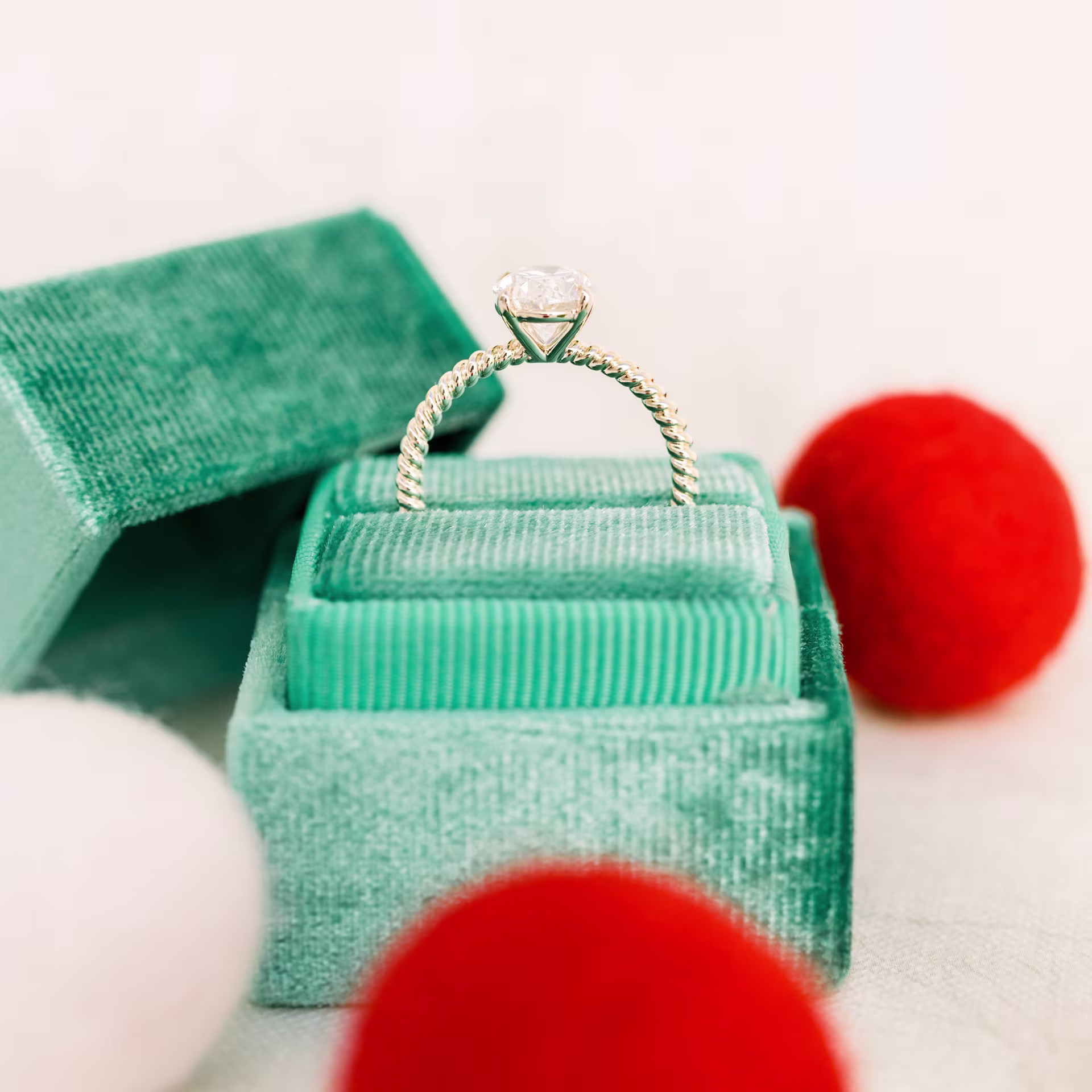 14k Yellow Gold Oval Cut Lab Created Diamond in Custom Twisting Band Setting Ada Diamonds Design AD-177 Profile