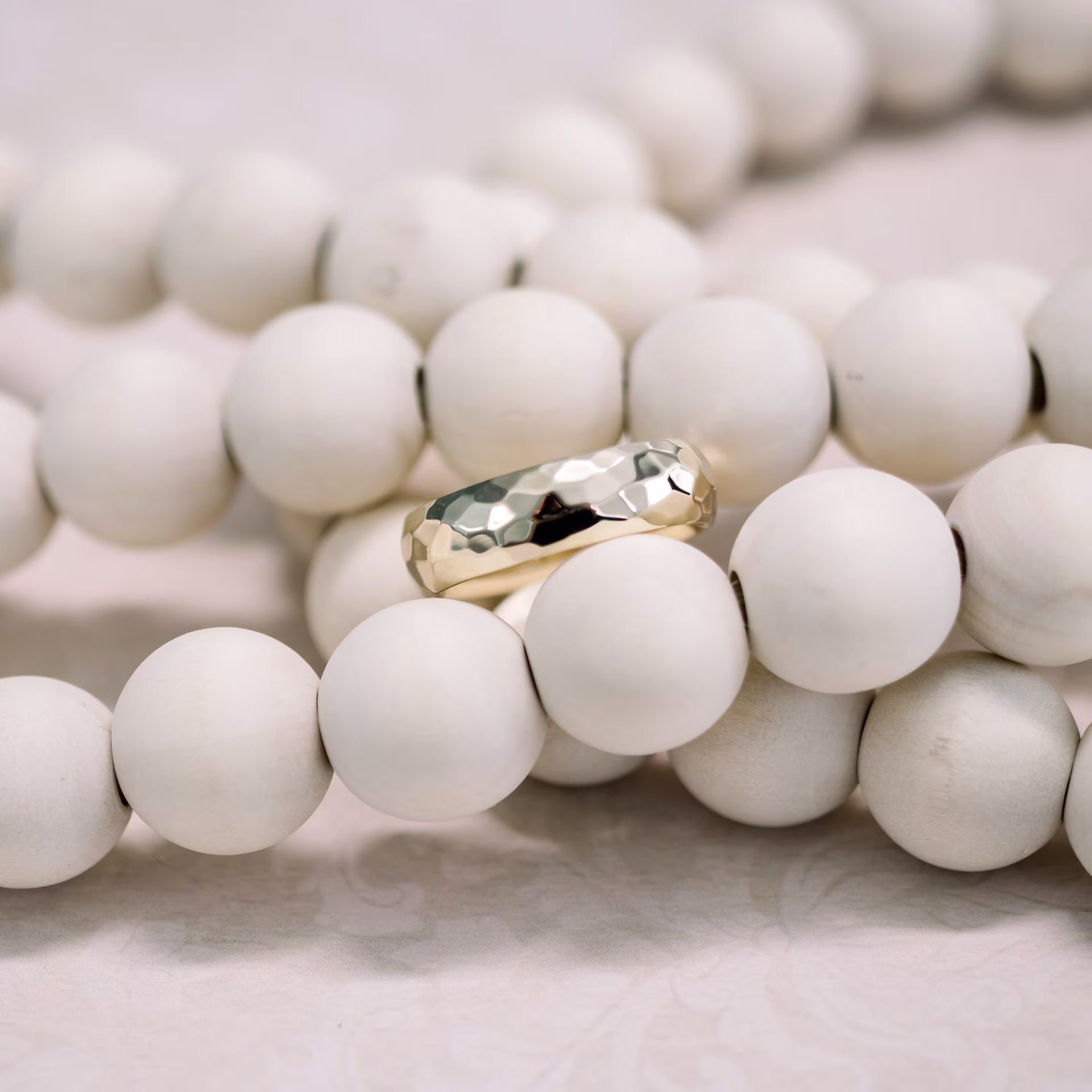 yellow gold hammered masculine wedding ring ada diamonds design ad183 macro