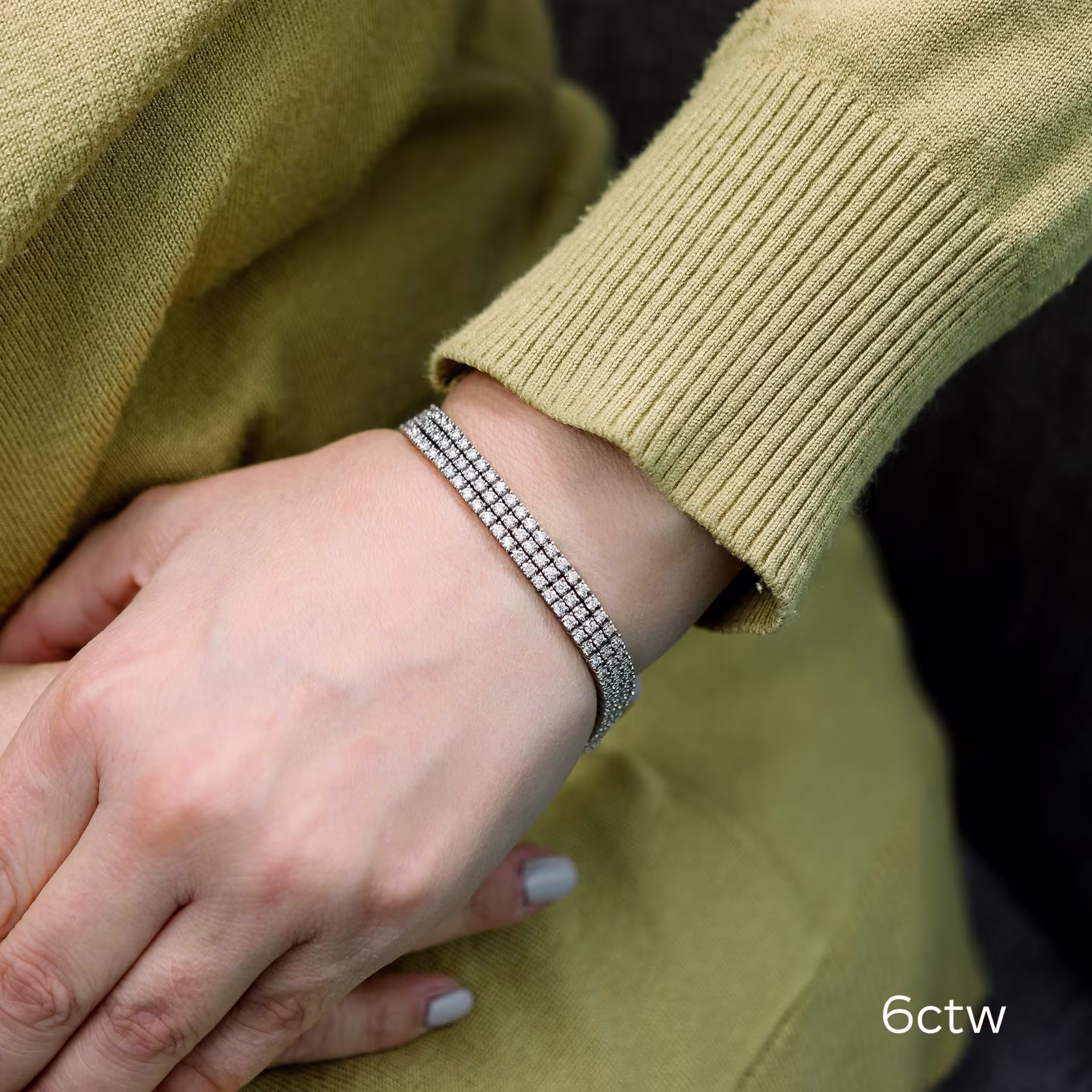 6.0 ct Round Diamonds set in 18k White Gold Three Row Diamond Tennis Bracelet (Main View)