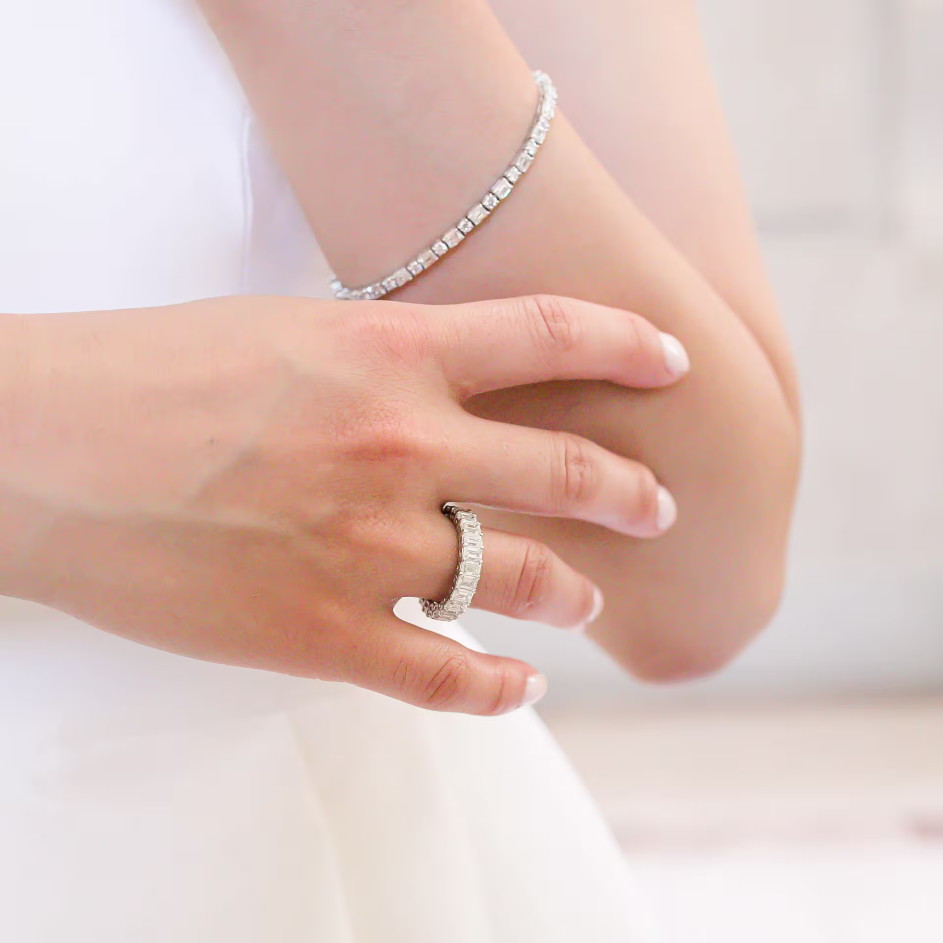 Lab Created Diamonds set in Emerald and Round Diamond Tennis Bracelet (Main View)