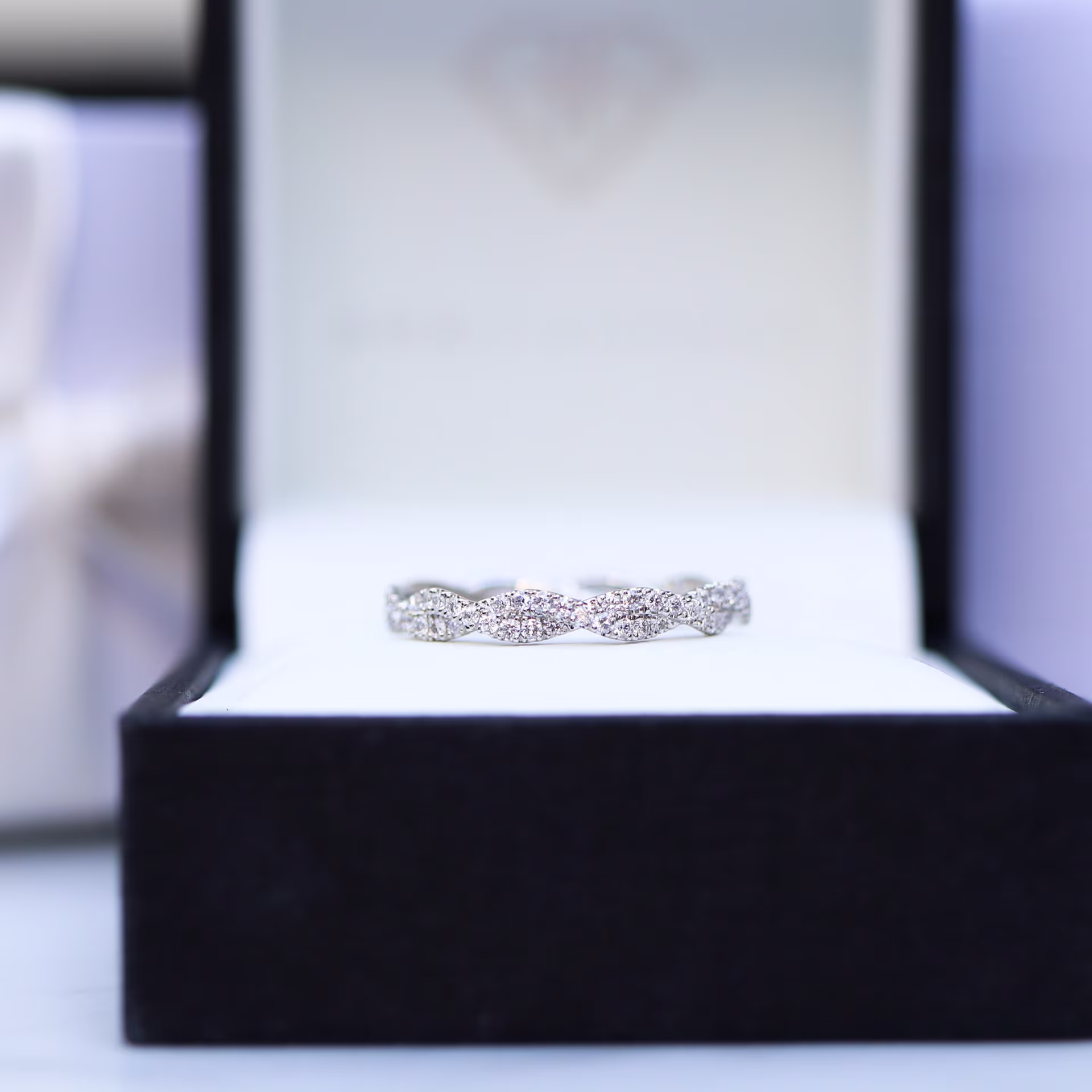 1.1mm round lab diamond twisting eternity band platinum