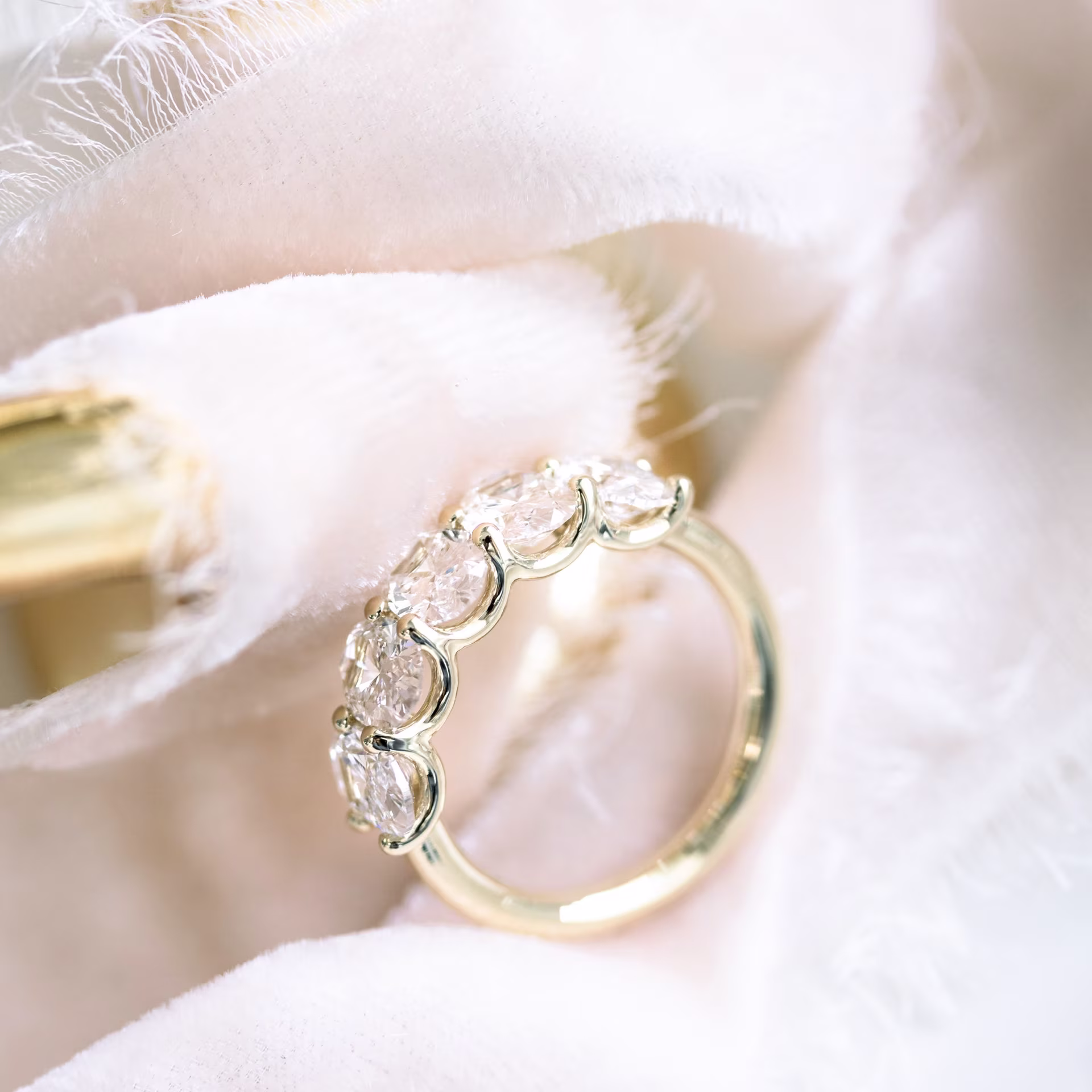 18k yellow gold oval lab diamnd wedding band ada diamonds design ad 238 profile view