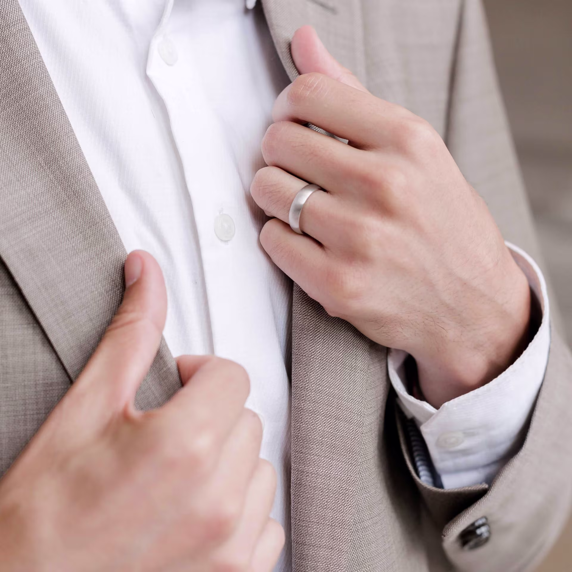 white-gold-matte-mens-ring_1572747959019-GUBFX0NDUX3OO7CDXEO4