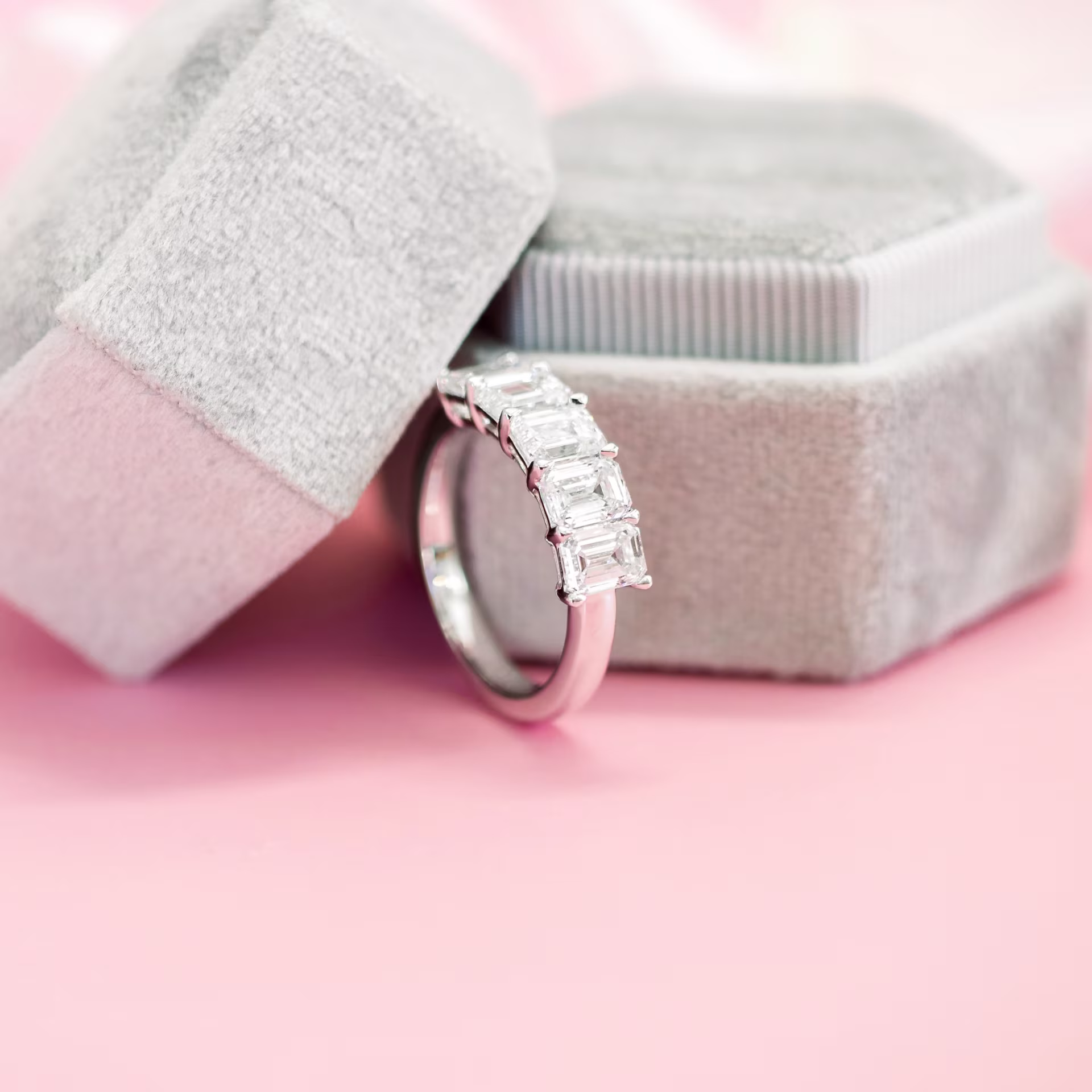 18k white gold 2.5 ct five stone emerald cut lab diamond ring ada diamonds design ad 239