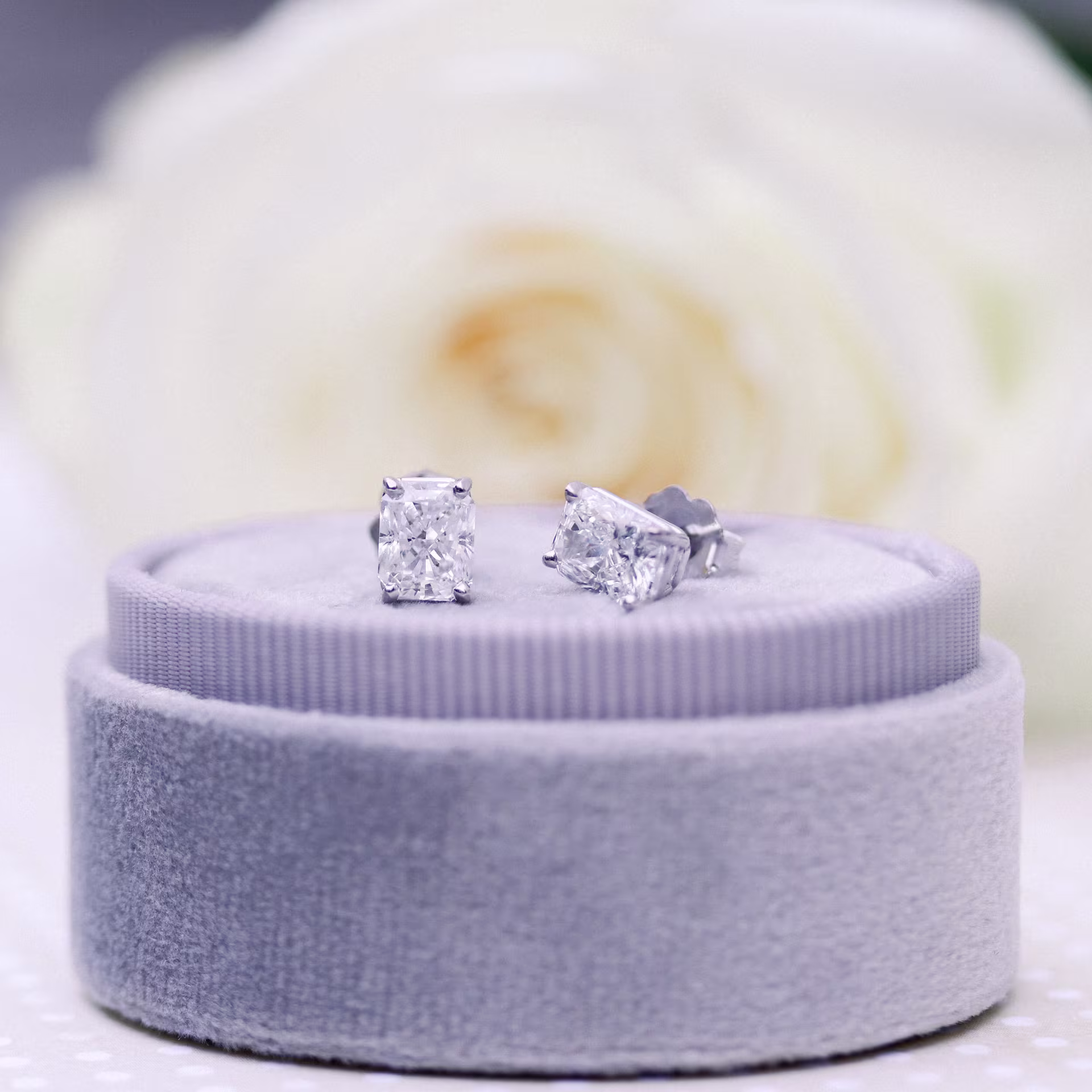 2.0 ct Lab Grown Diamonds set in Platinum Radiant Stud Earrings (Main View)