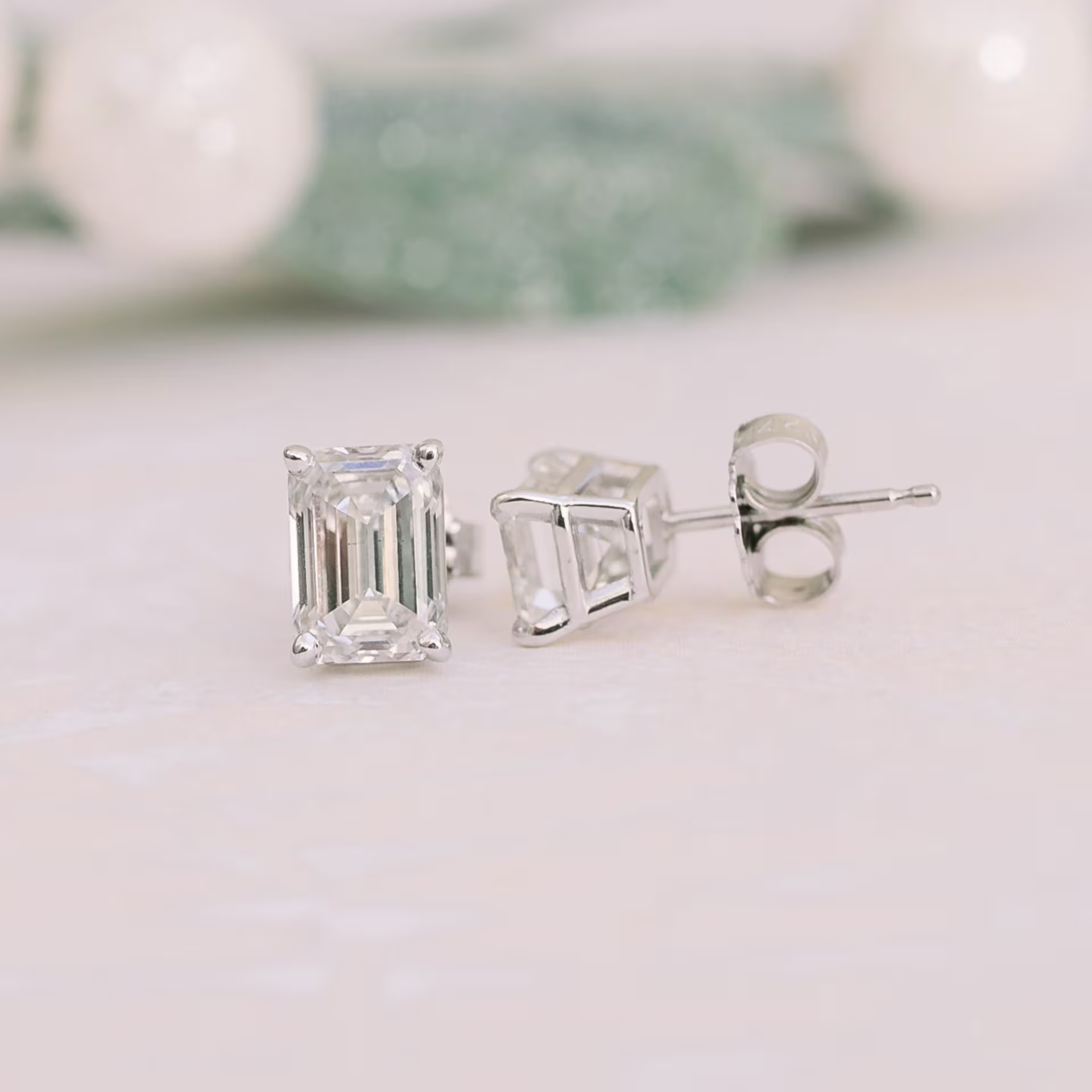 High Quality 2.0 ct Diamonds set in Platinum Emerald Cut Stud Earrings