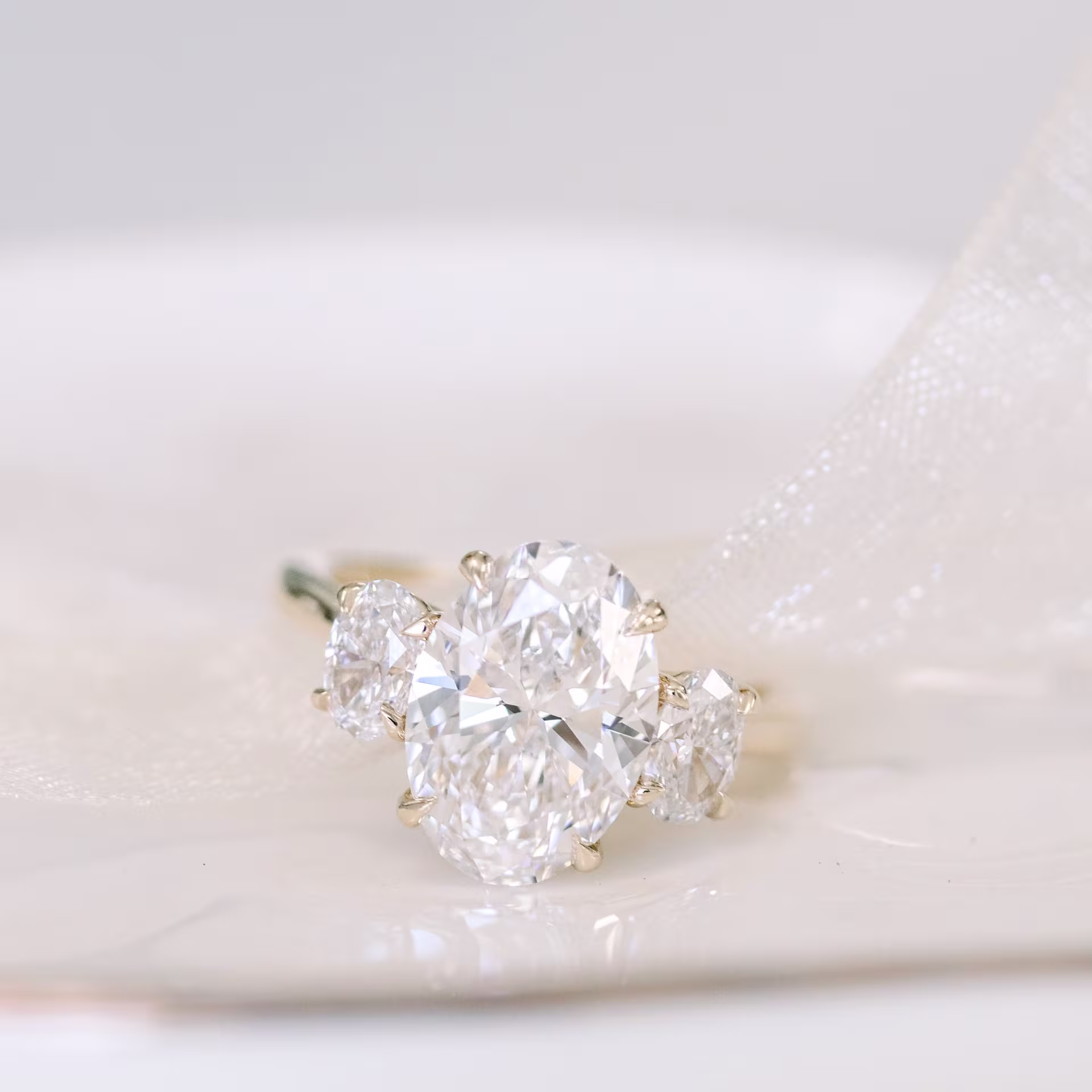 14k gold 3.5ct three stone oval engagement ring with lab grown diamonds ada diamonds design ad 158 macro