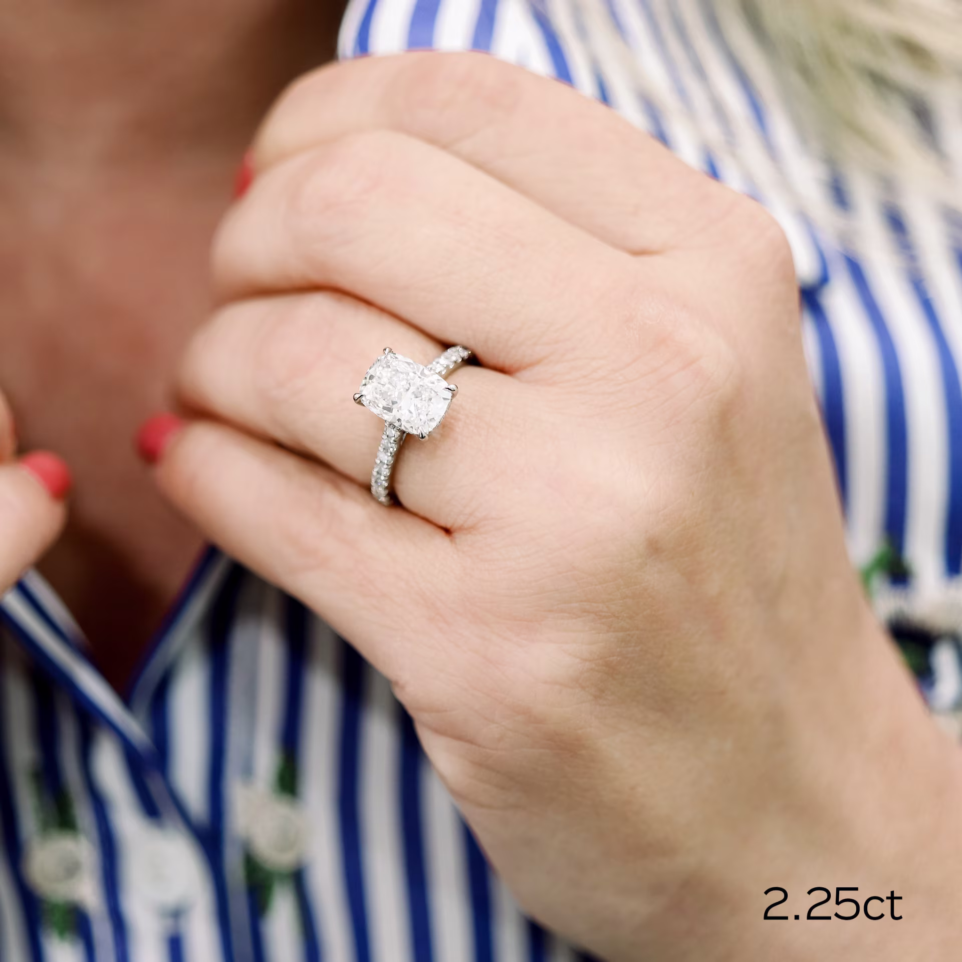 2.25ct cushion cut in cathedral pave