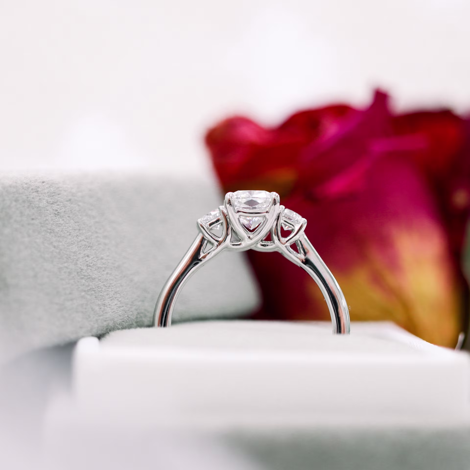 1.5ct lab grown cushion cut lab diamond with round side stones