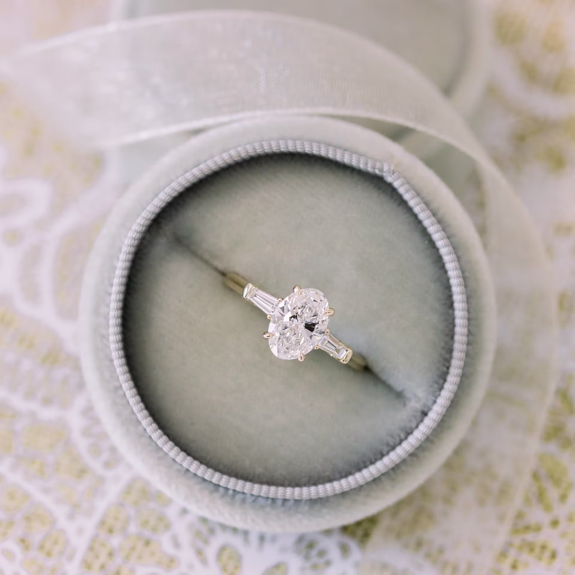 Lab Diamonds set in Yellow Gold Oval and Baguette Setting (Main View)