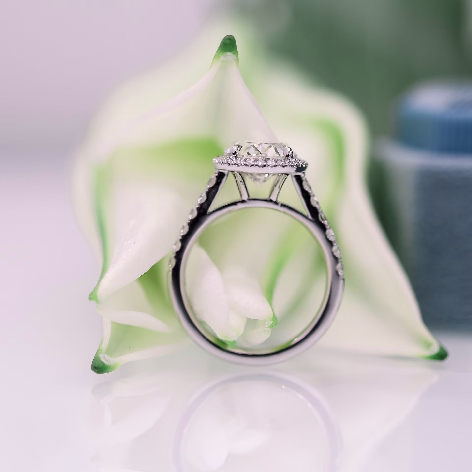 lab diamond halo ring with oval