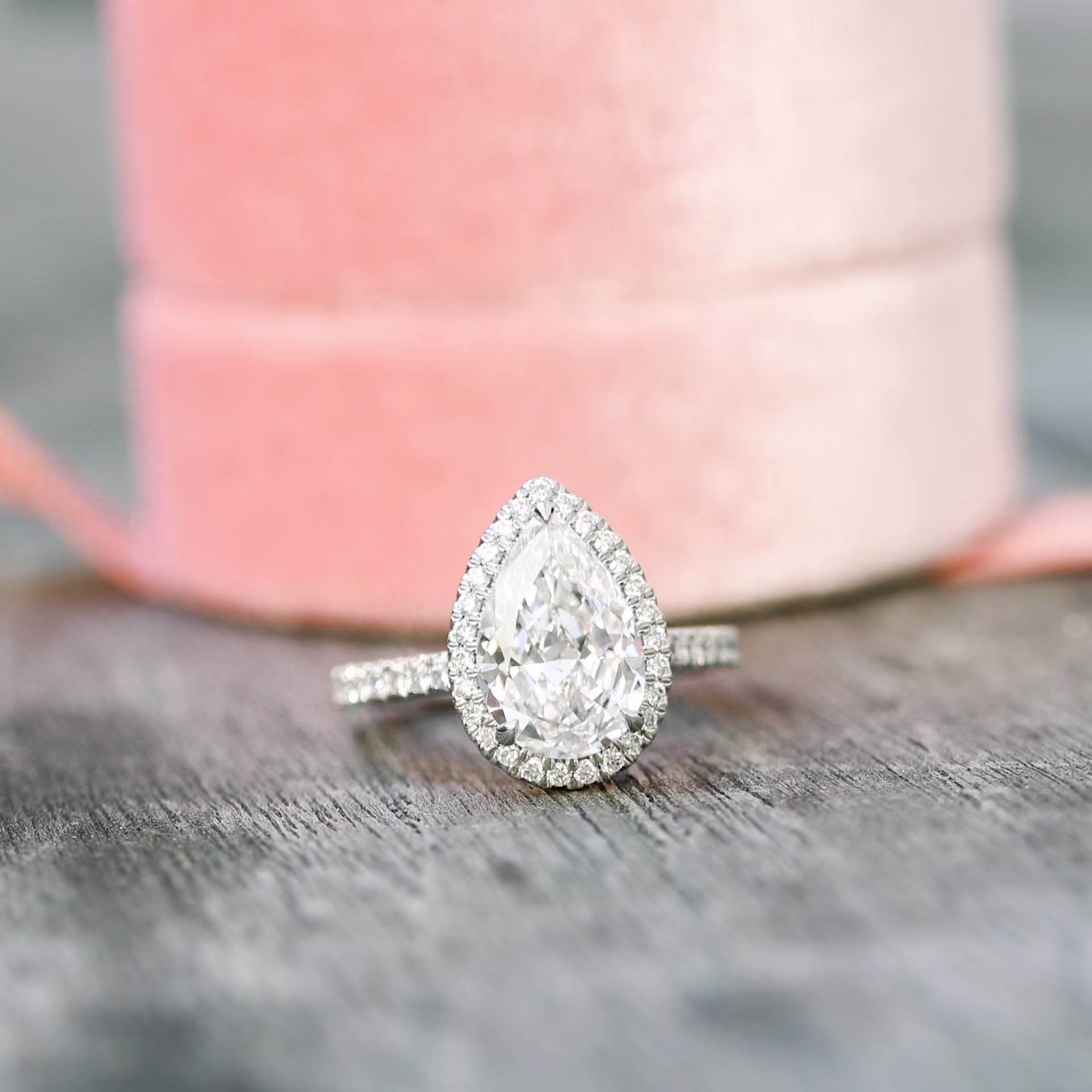 2.5 carat pear cut lab diamond in halo setting platinum ada diamonds design ad-304 macro