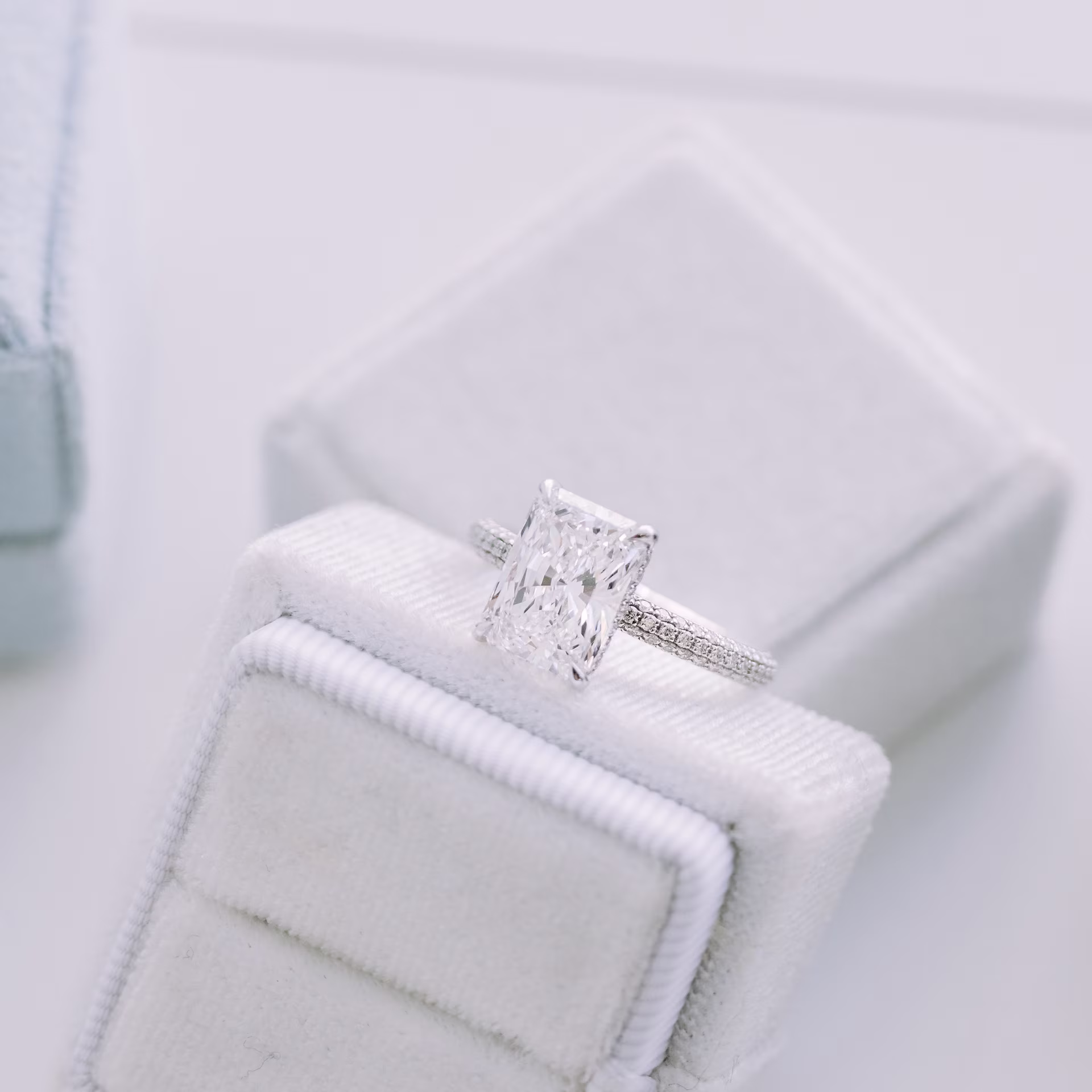 platinum 4 carat radiant cut lab created diamond engagement ring with three sided micropavé band ada diamonds design ad 172
