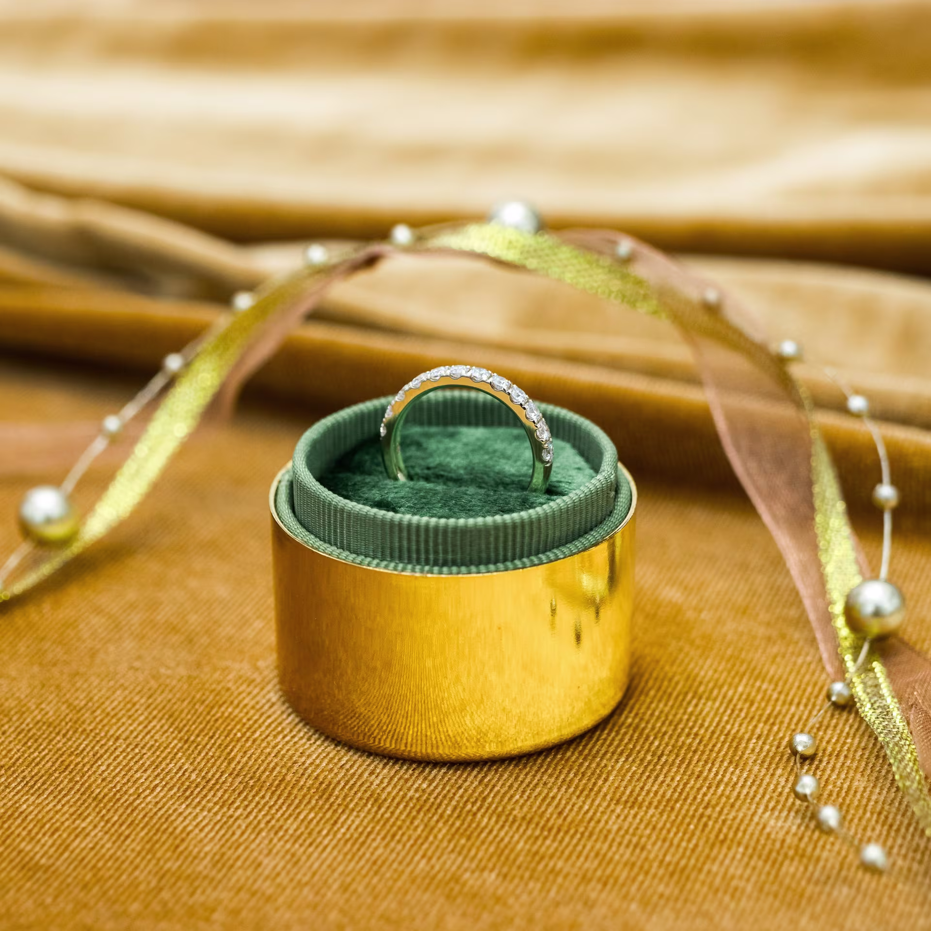 14k yellow gold u pavé half eternity band half carat ada diamonds design ad 083 profile