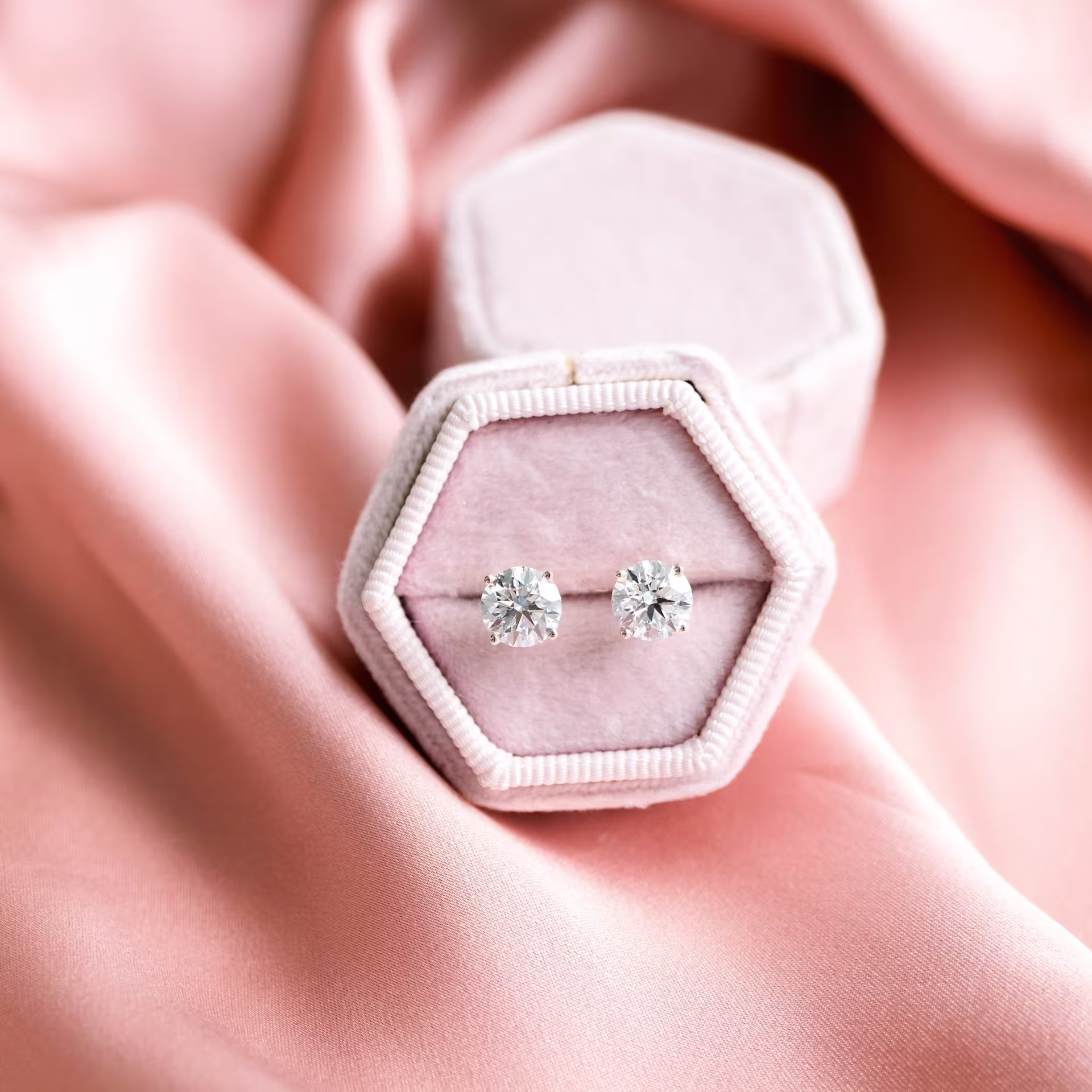 14k rose gold 2 carat round lab diamond stud earrings ada diamonds design ad 001 macro