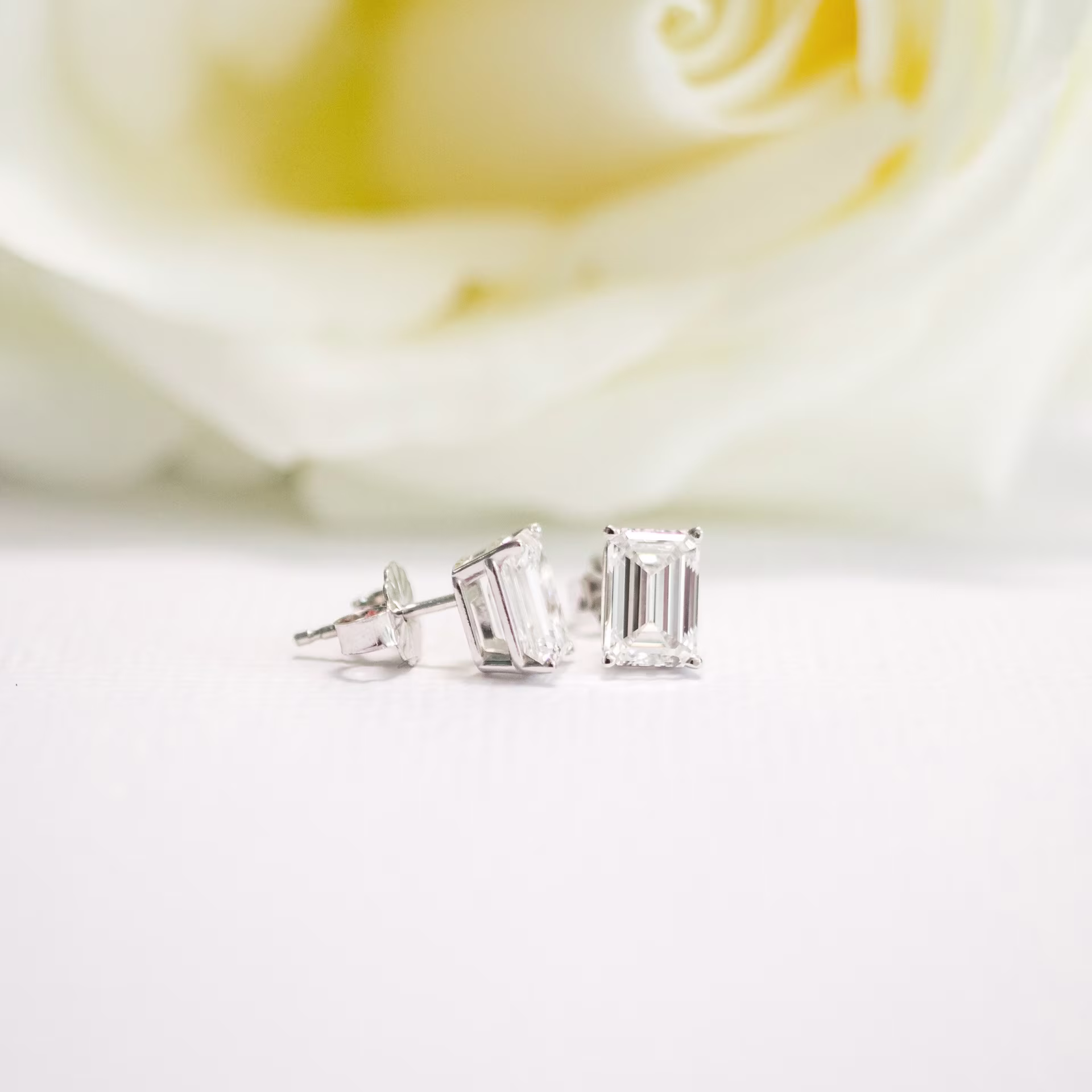 14k white gold 2ct emerald cut lab diamond stud earrings ada diamonds design 003 macro