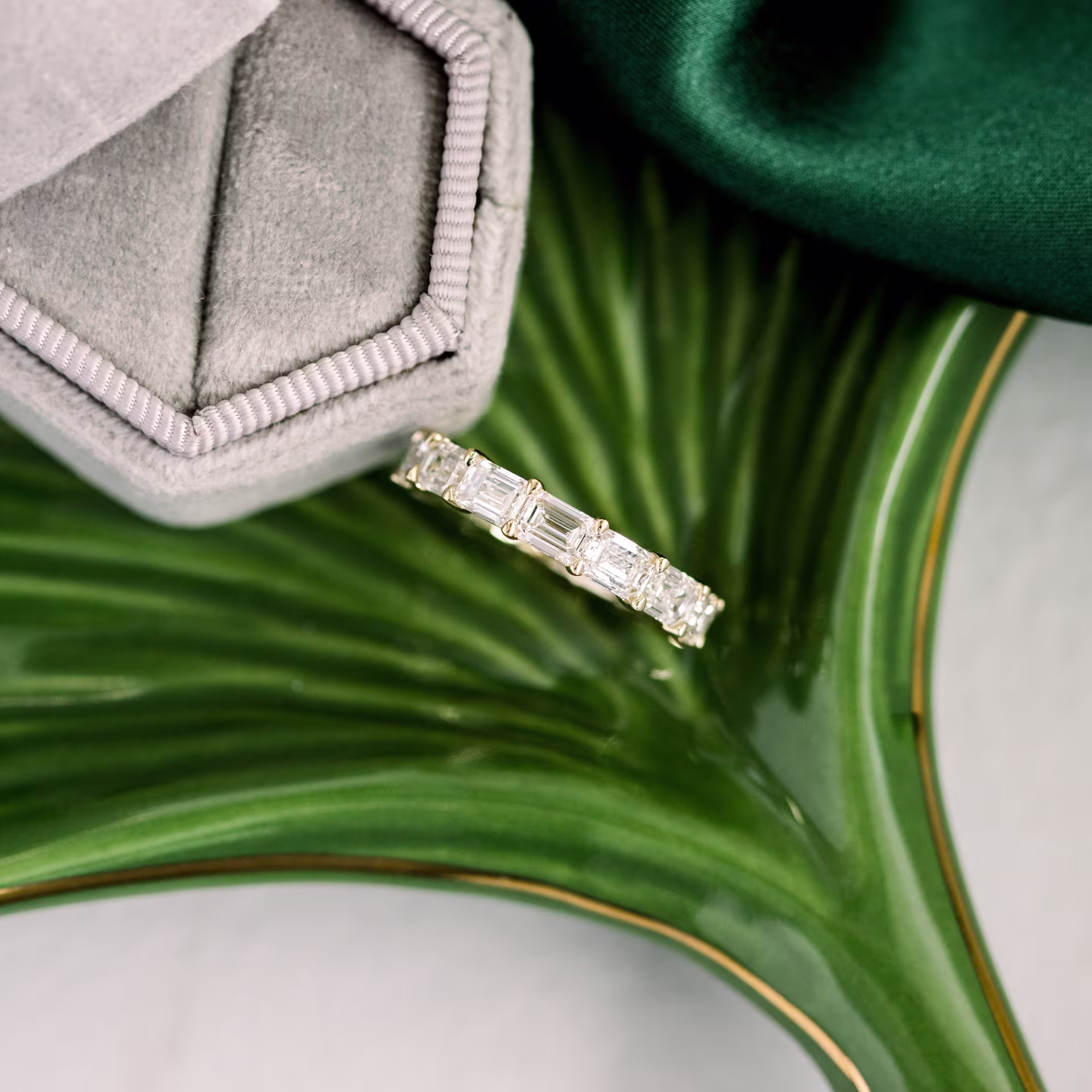 14k Yellow Gold Emerald East-West Eternity Band featuring 4.0 ct Diamonds (Main View)