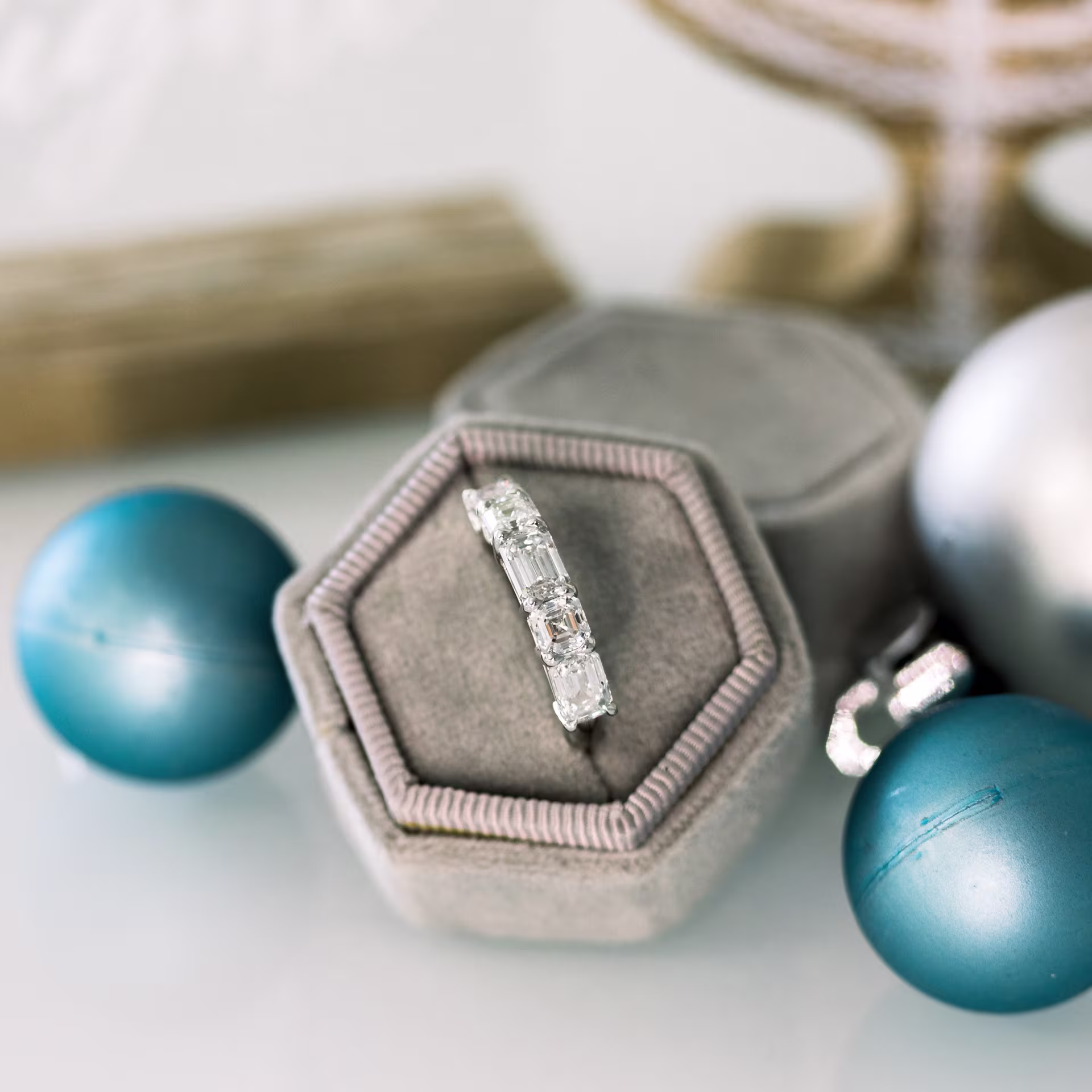 High Quality 2.6 Carat Lab Diamonds set in Platinum Emerald and Asscher East-West Five Stone (Side View)