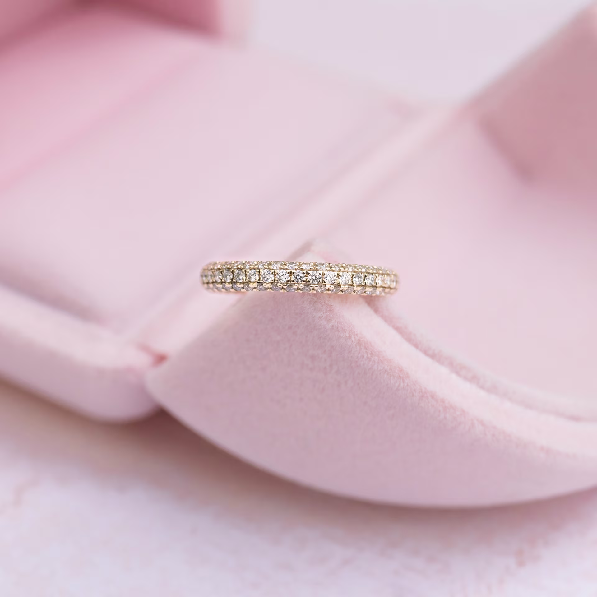 Exceptional Quality 1.0 ctw Round Brilliant Lab Diamonds Three Sided Pavé Eternity Band in 14k Yellow Gold 1ctw in Yellow Gold (Main View)