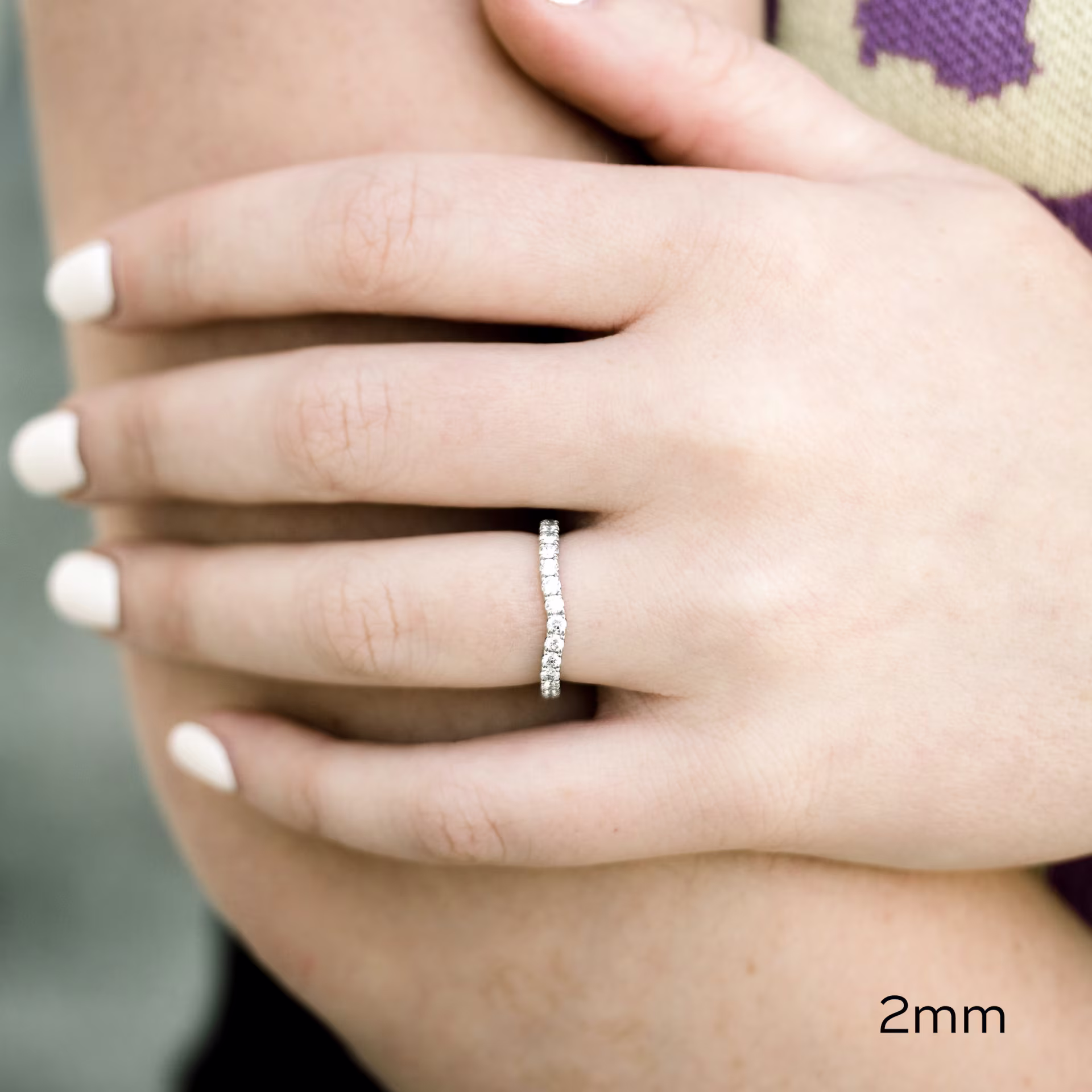 0.8 ct Round Lab Grown Diamonds Pavé Contoured Eternity Band in Platinum (Main View)