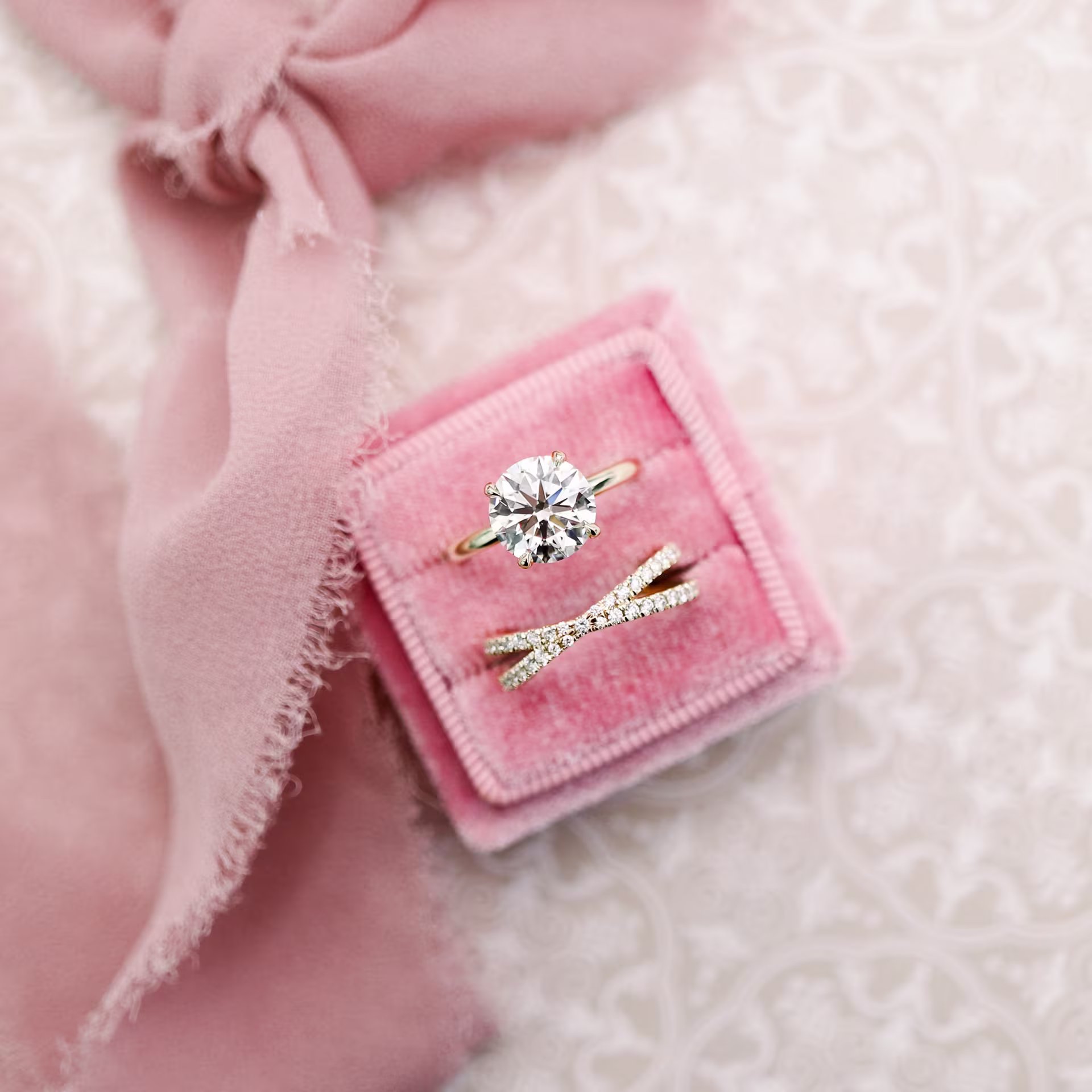 14k Yellow Gold 0.35ctw Diamond X Wedding Band in 14k Yellow Gold featuring 0.35 ctw Round Synthetic Diamonds (Main View)