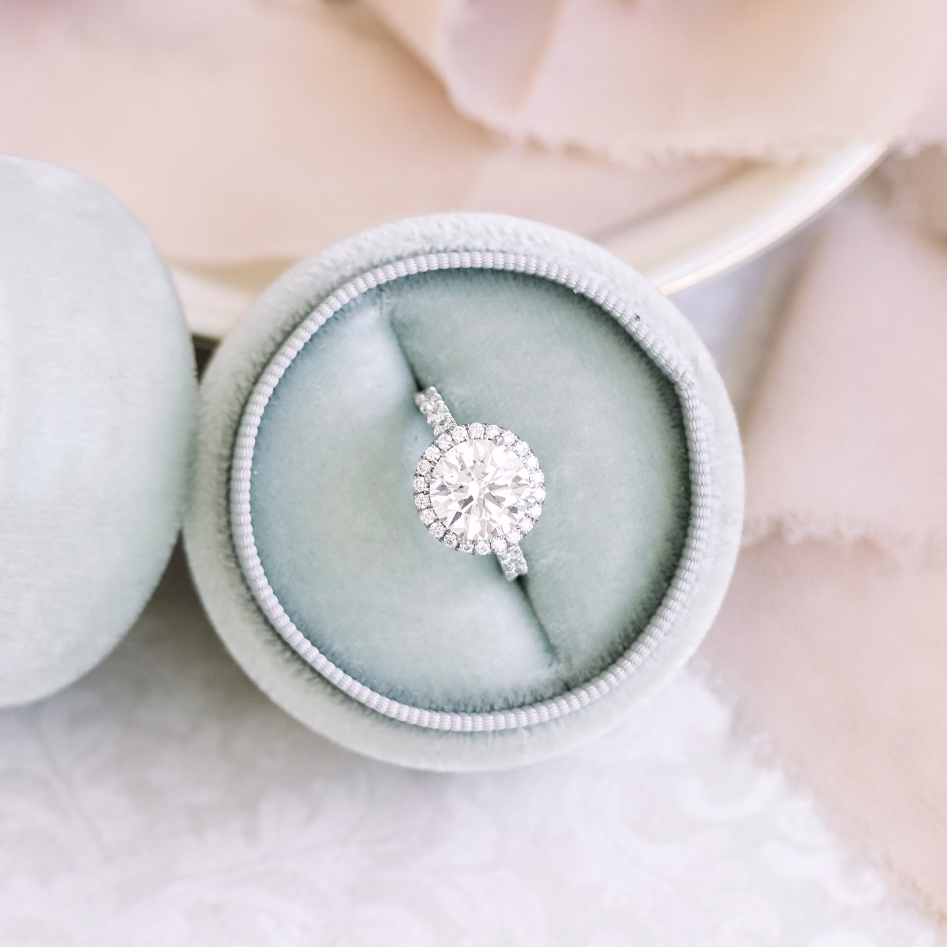 Exceptional Quality 2.5 Carat Lab Diamonds Round Halo Pavé Setting in Platinum (Main View)