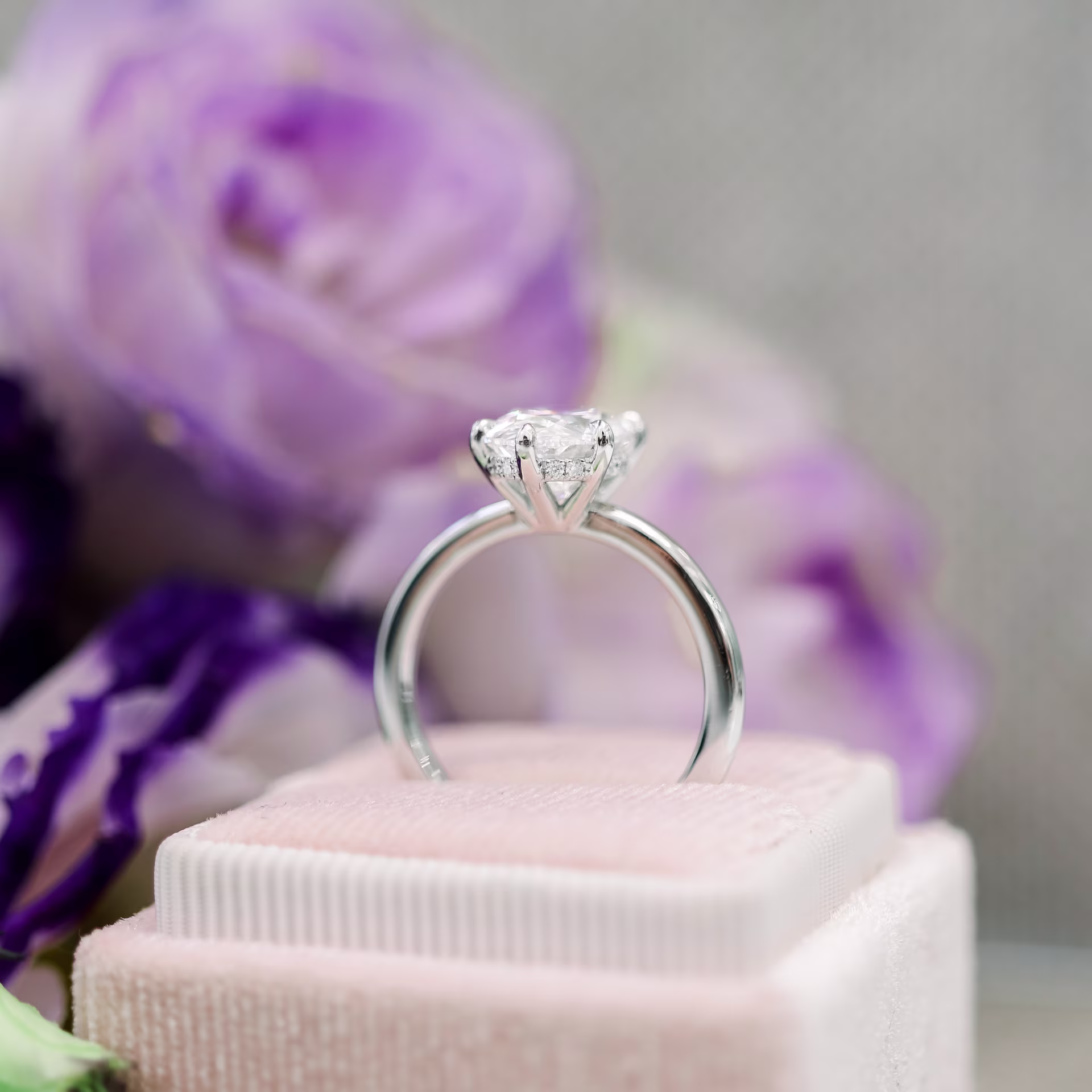 2.75 ct Diamonds set in Platinum Oval Six Prong Solitaire (Profile View)