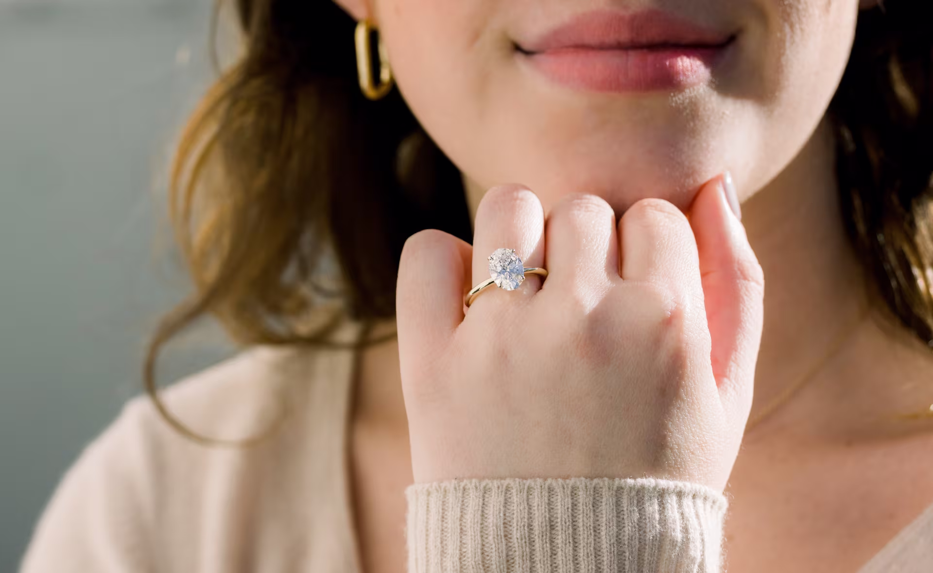 Diamonds Oval Petite Four Prong Solitaire in