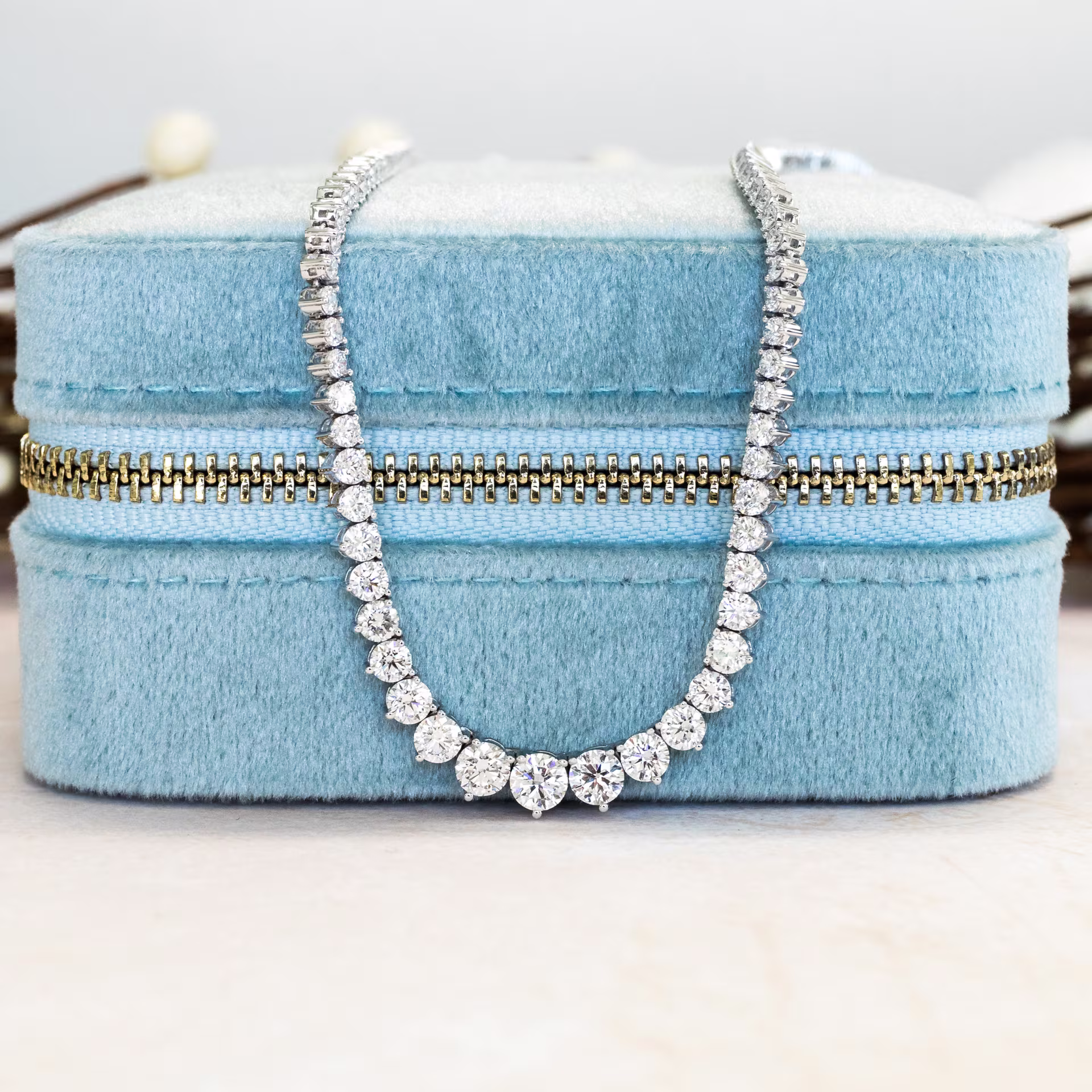 10.0 Carat Round Brilliant Diamonds set in 18 Karat White Gold 10ctw Diamond Riviera Choker in 18k White Gold (Main View)