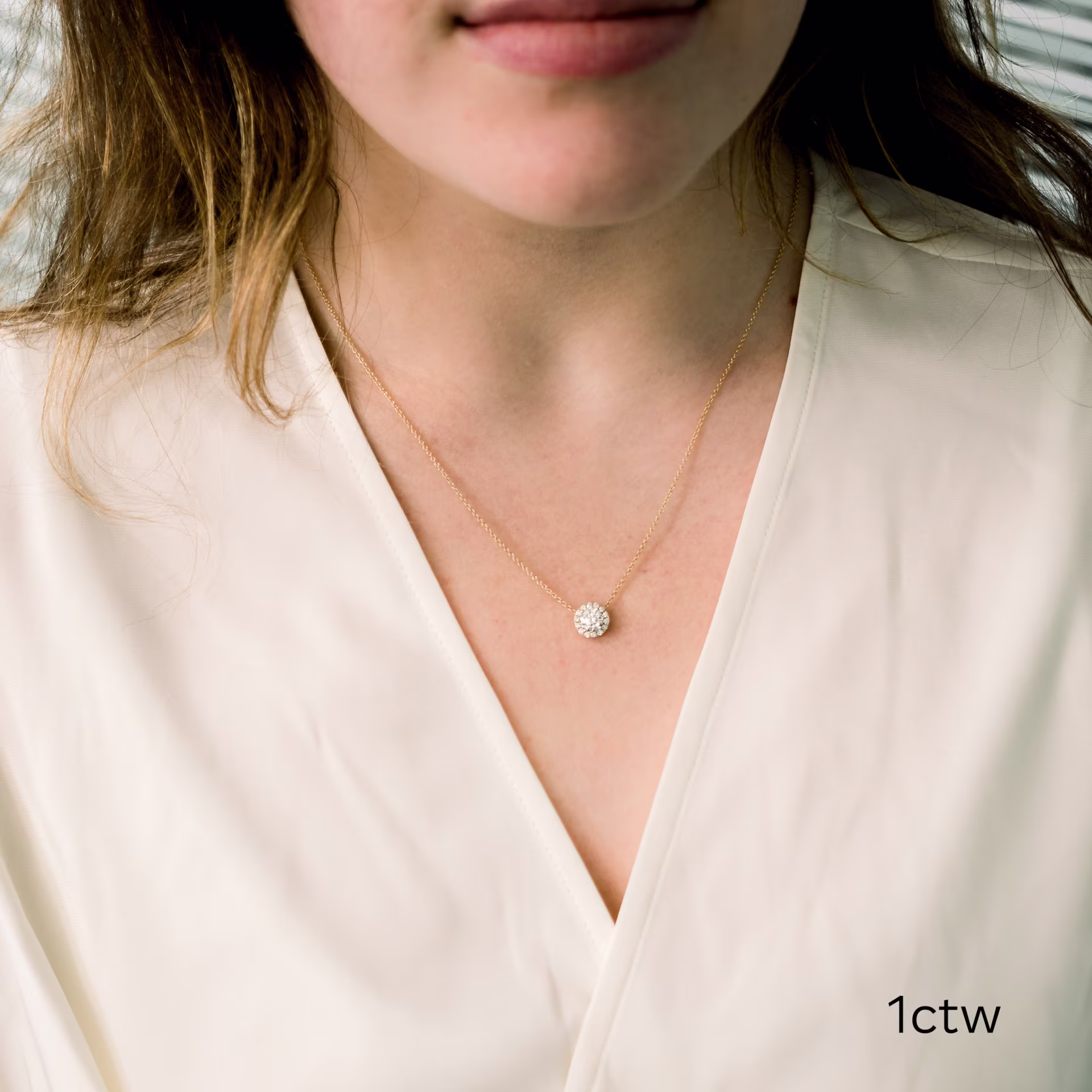 1.0 ct Round Diamonds set in 14k Yellow Gold Single Halo Pendant (Main View)