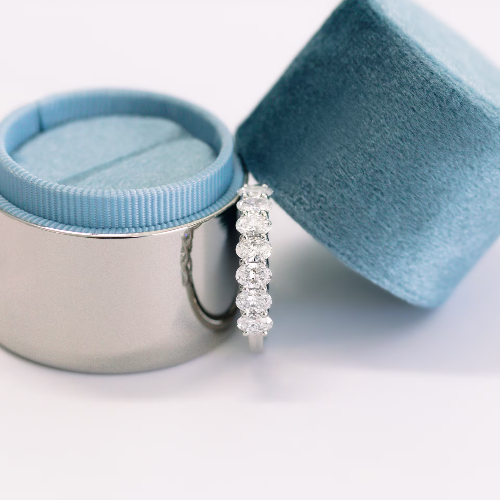 Exceptional Quality 2.0 Carat Lab Grown Diamonds Oval French U Seven Stone in Platinum (Side View)