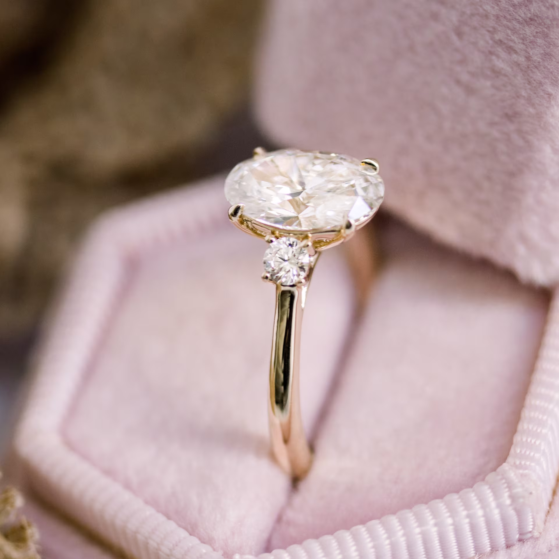 Yellow Gold Oval and Round Setting featuring 1.5 ctw Lab Diamonds (Side View)