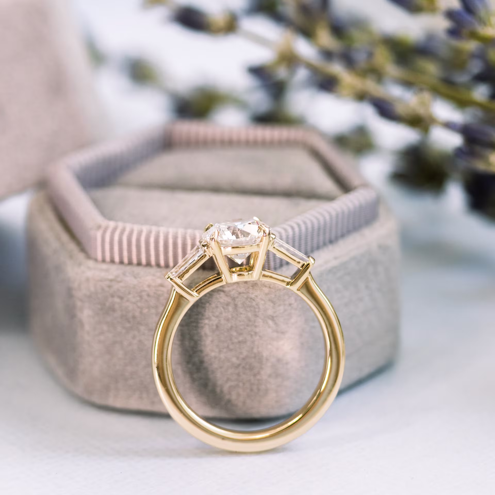 1.5 ctw Diamonds Round and Baguette Diamond Engagement Ring in Yellow Gold (Profile View)