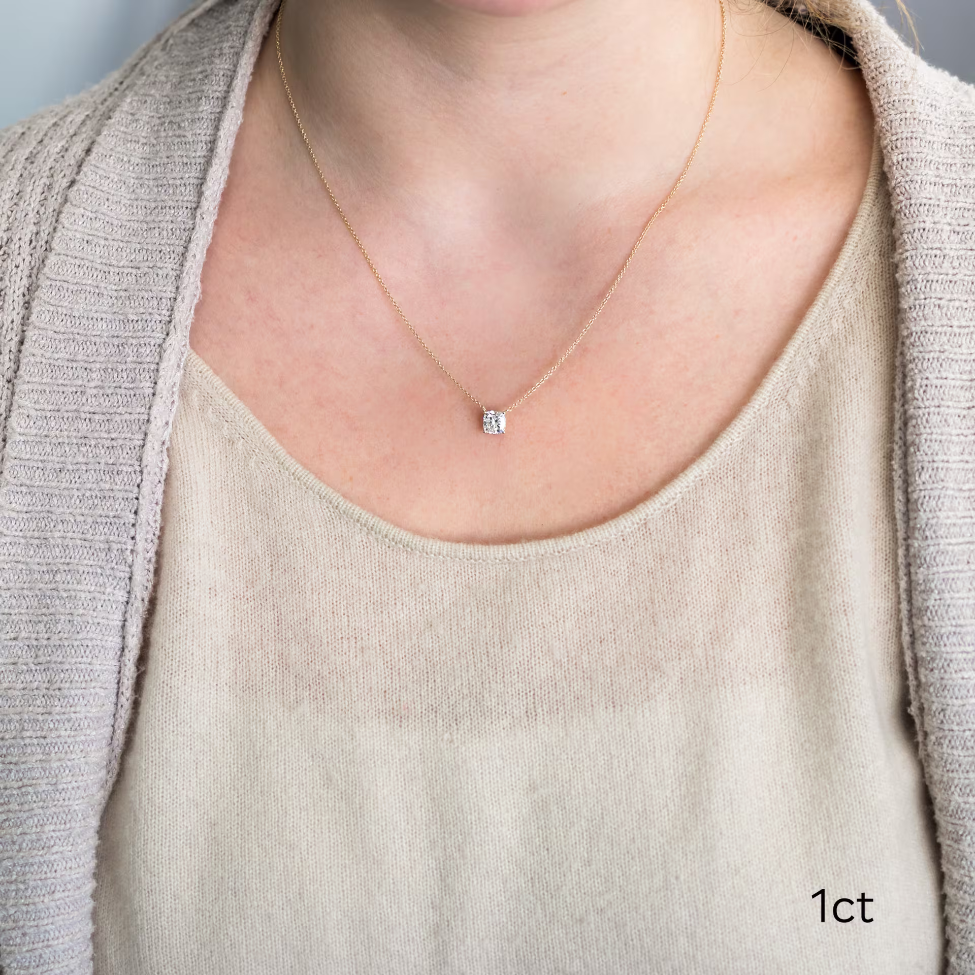 1.0 Carat Diamonds set in 14kt Yellow Gold 1ctw Cushion Cut Diamond Floating Pendant in 14k Yellow Gold (Main View)