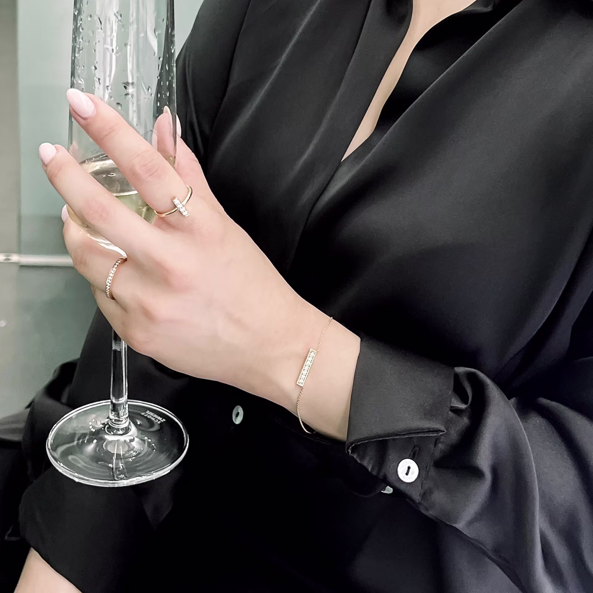 0.21 Carat Round Lab Created Diamonds set in Yellow Gold Diamond Bar Bracelet