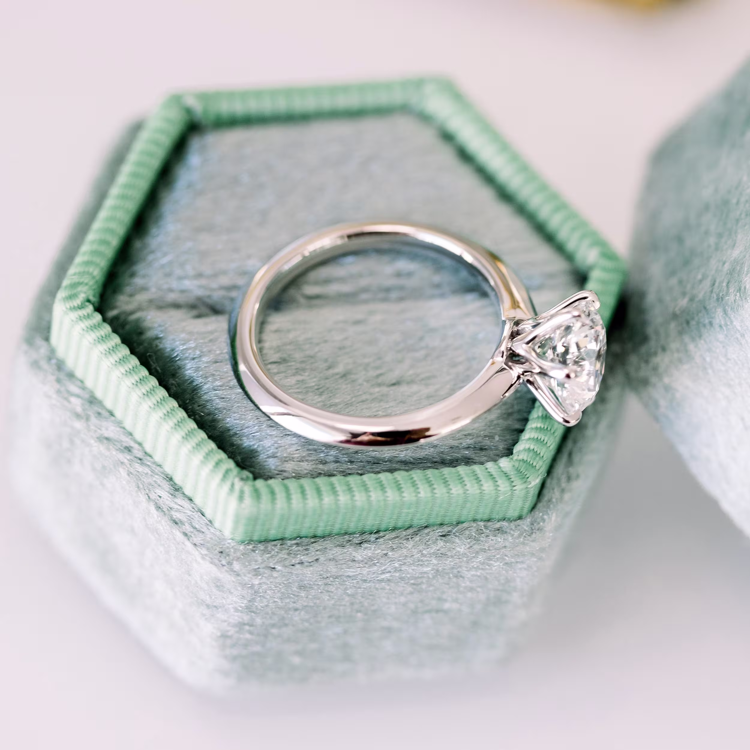 1.5 Carat Diamonds set in Platinum Round Classic Six Prong Solitaire Diamond Engagement Ring (Profile View)