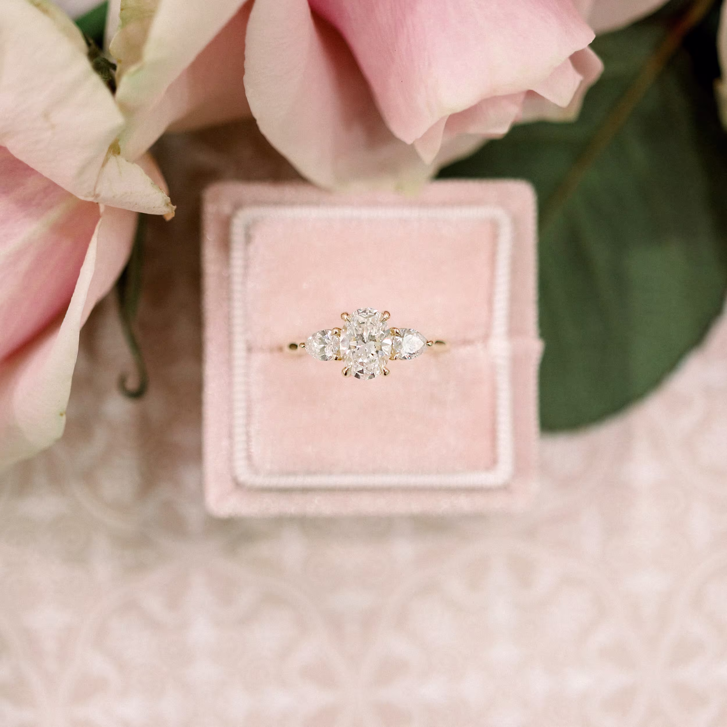 14k yellow gold oval and pear laboratory grown diamond ring