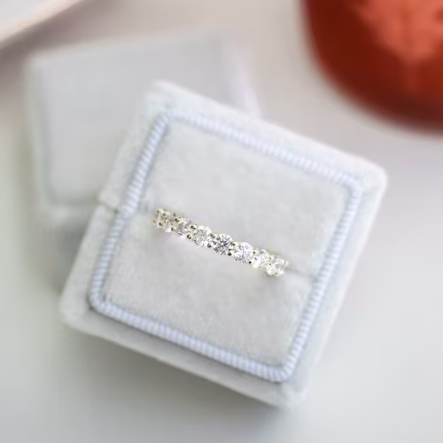 18k yellow gold 1.5ct prong set lab diamond wedding band ada diamonds design ad081