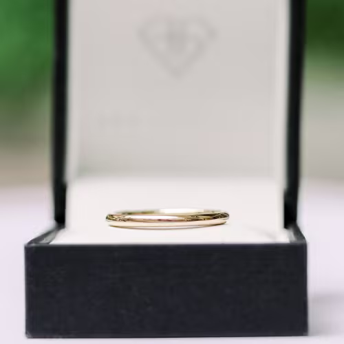 Petite Rounded Ring Mens Wedding Band In Box AD246