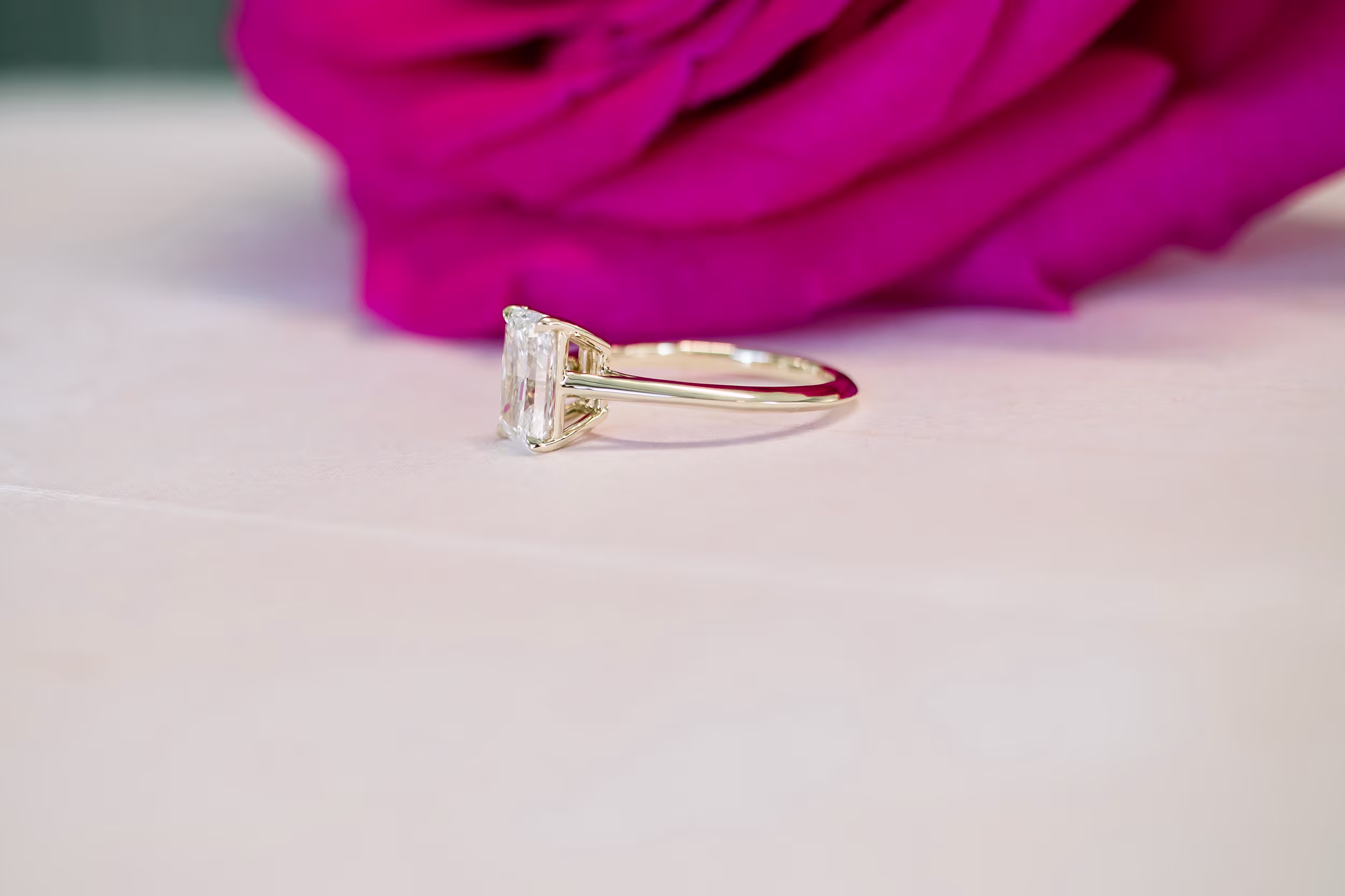 Radiant Cathedral Solitaire Diamond Engagement Ring featuring Diamonds (Main View)