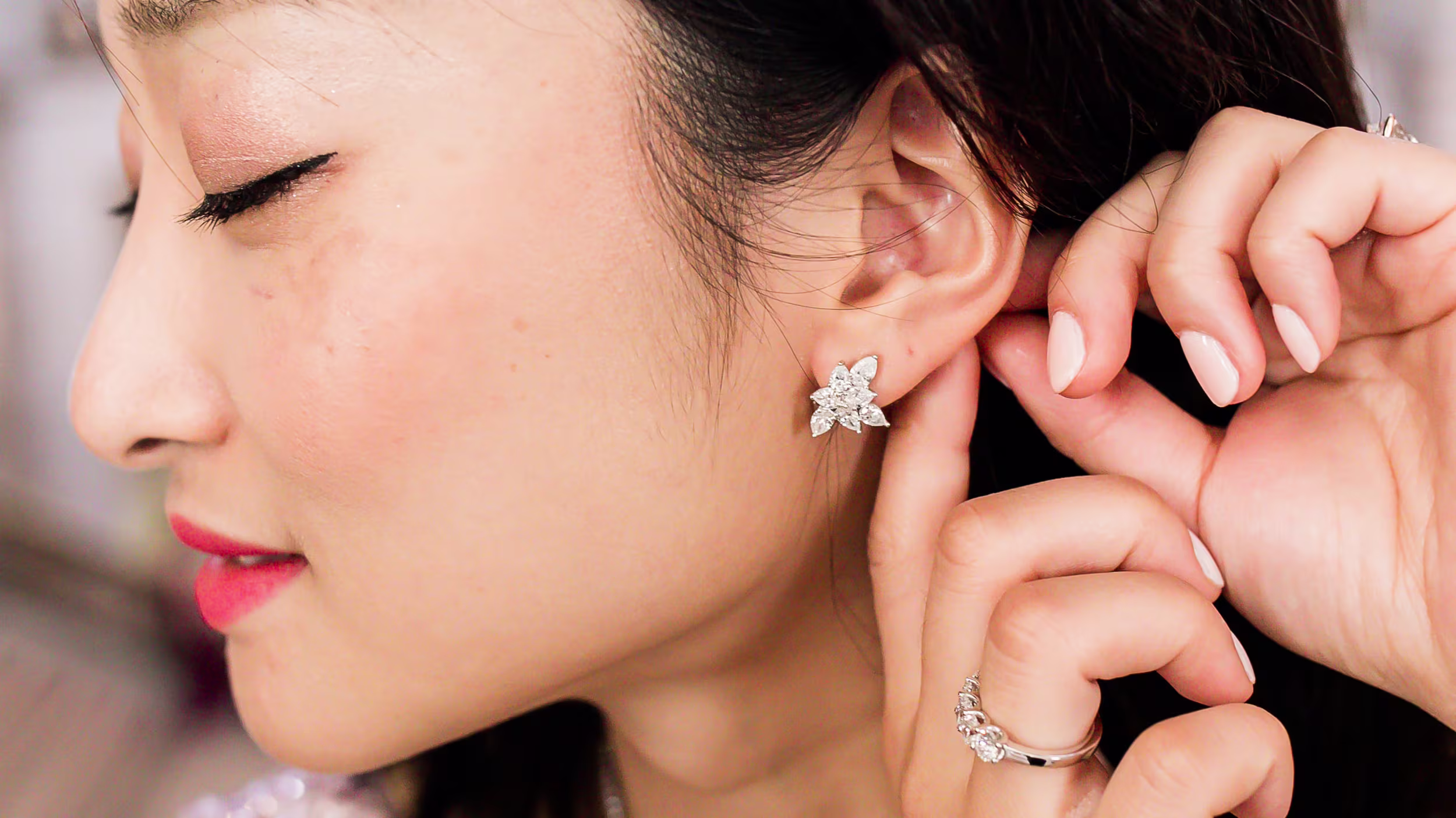 lab grown emerald cut diamond halo stud earrings