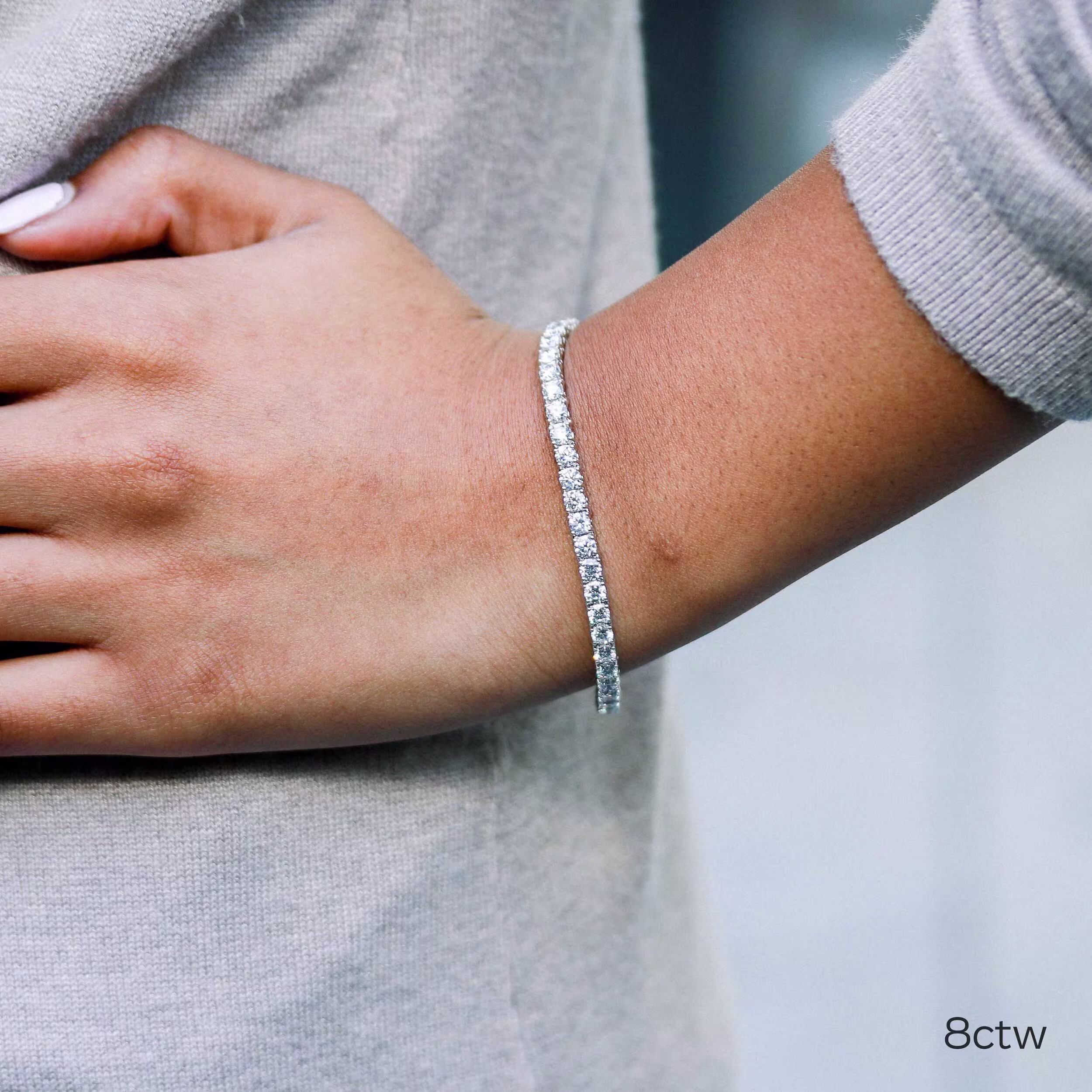 8.0 ctw Round Lab Diamonds set in 14k White Gold Four Prong Round Diamond Tennis Bracelet (Main View)