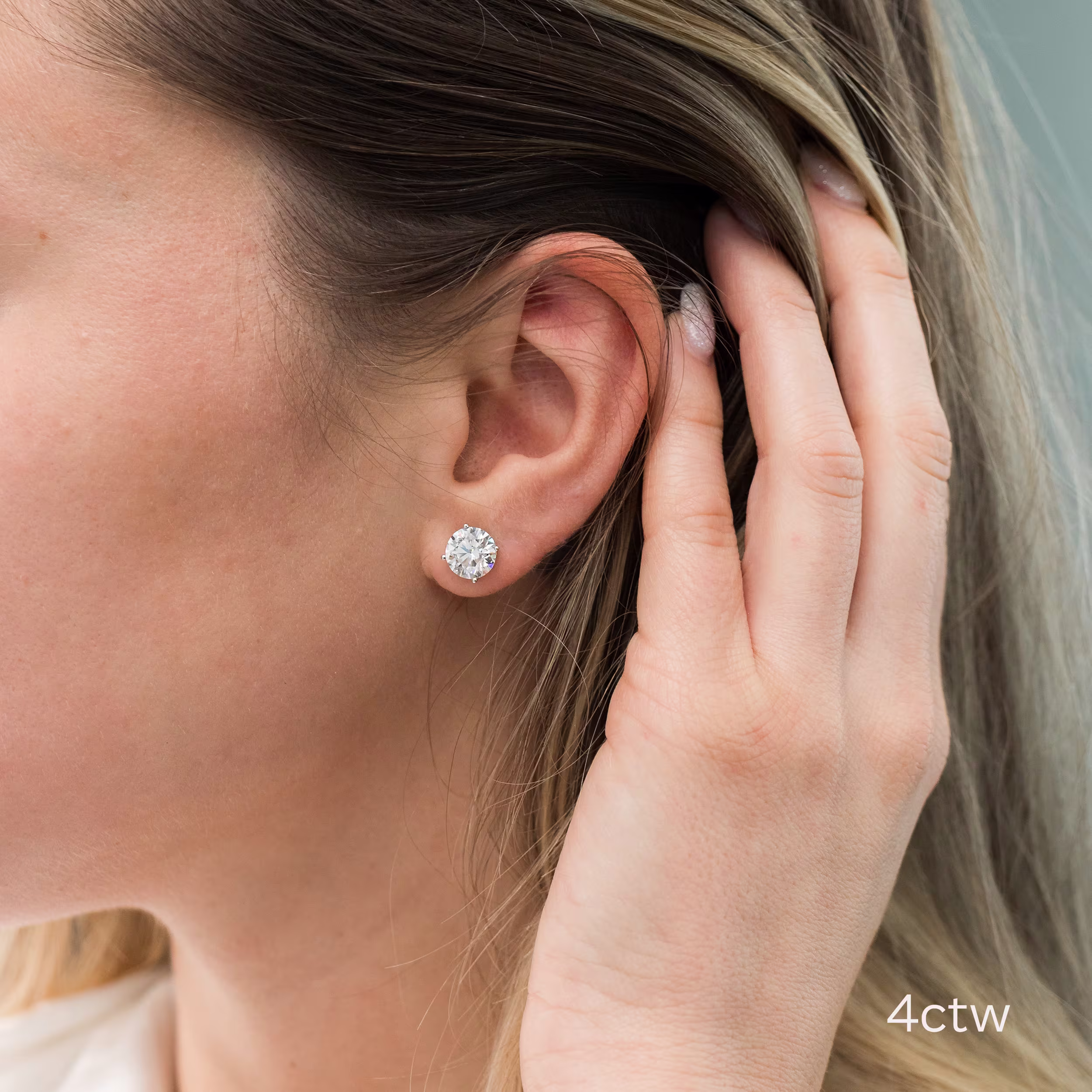 4.0 Carat Diamonds set in 14 Karat White Gold Round Brilliant Lab Diamond Stud Earrings