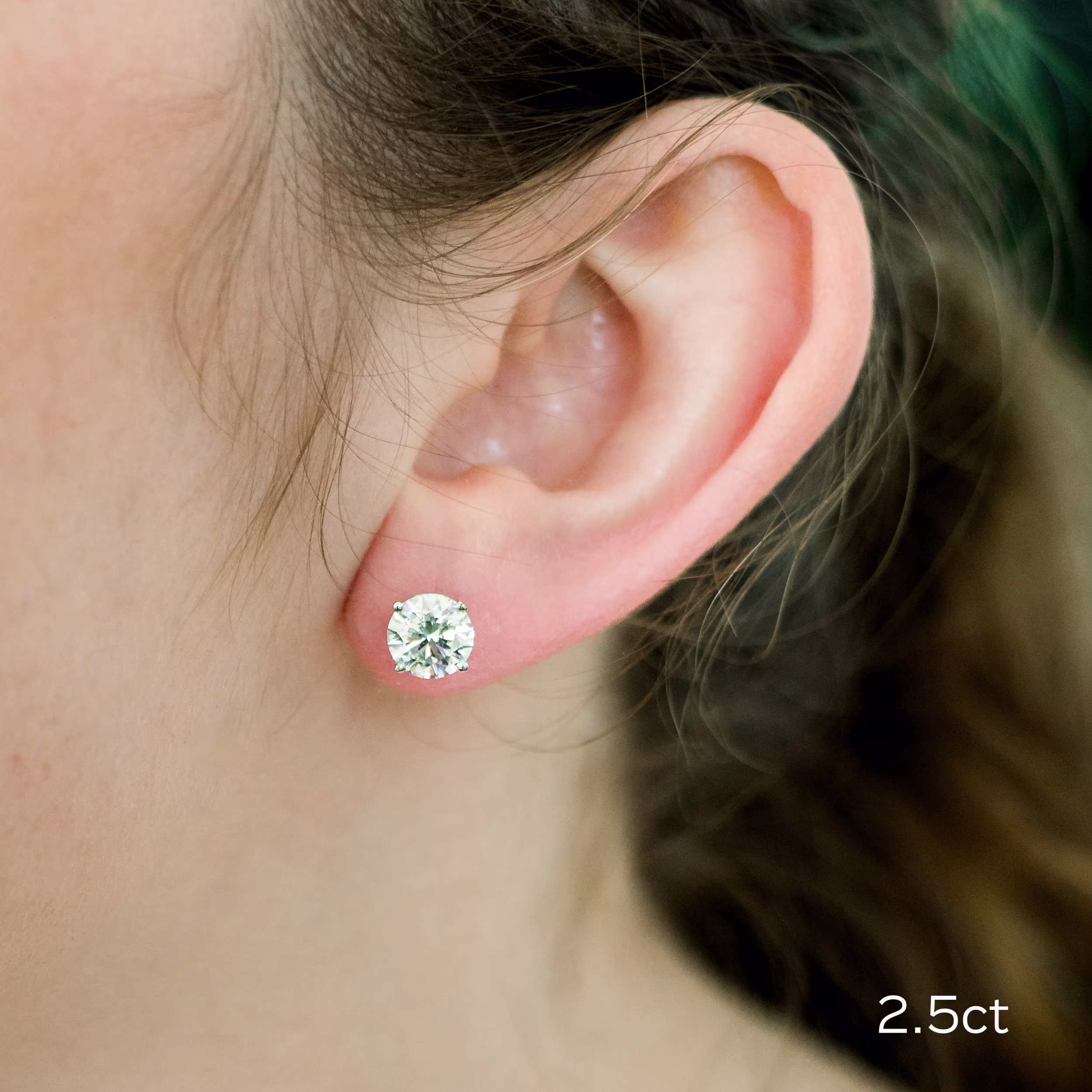 2.5 ct Lab Diamonds set in 14k White Gold Round Brilliant Lab Diamond Stud Earrings