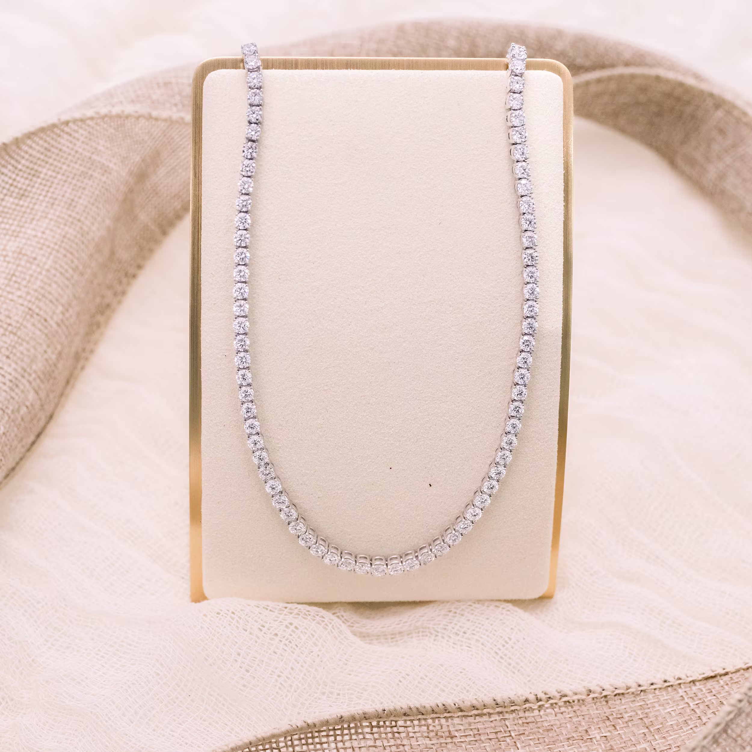 14.0 ct Round Diamonds set in 14kt White Gold 14ctw Lab Diamond Tennis Necklace in 14k White Gold (Main View)