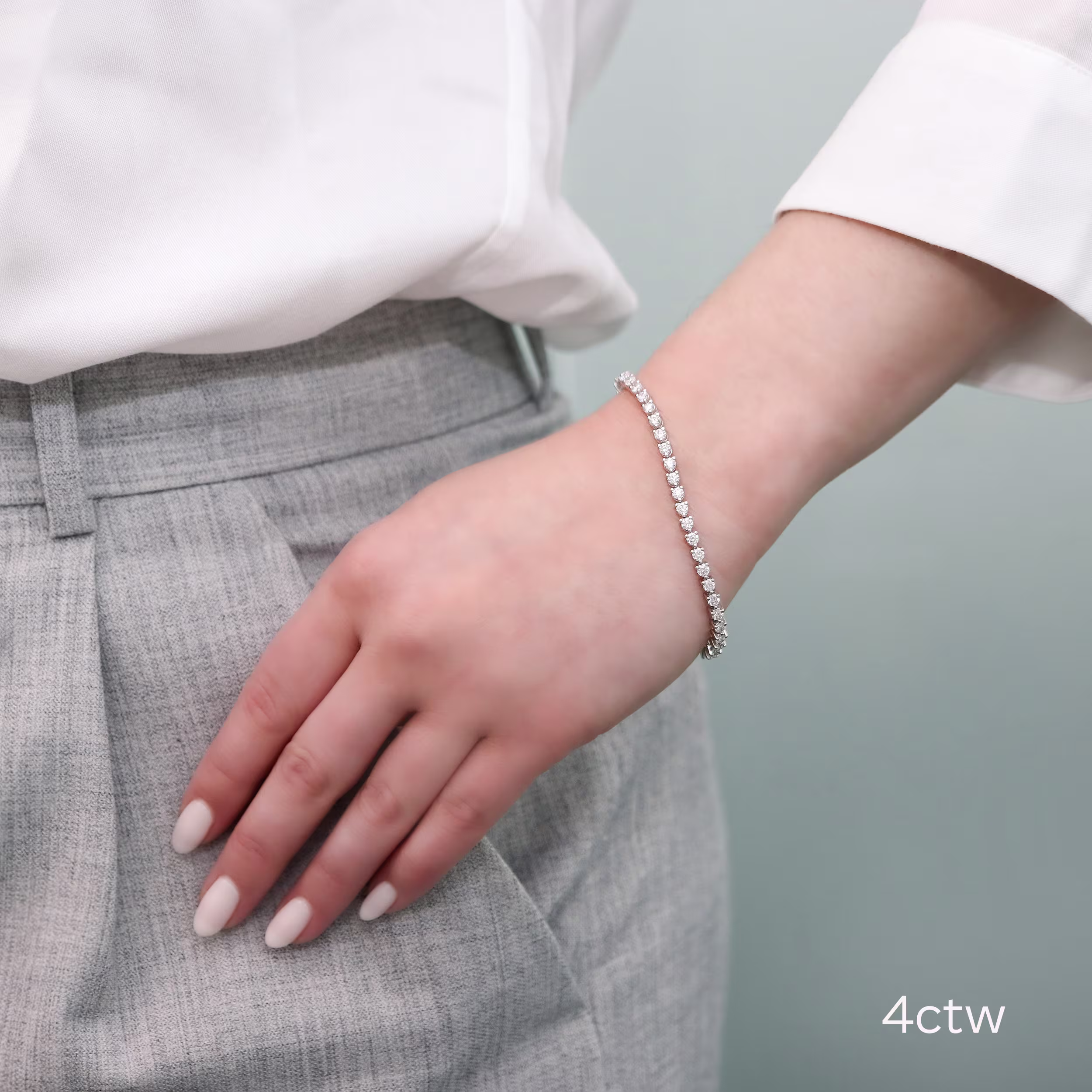 4.0 Carat Round Brilliant Lab Created Diamonds Three Prong Tennis Bracelet in 14kt White Gold (Main View)