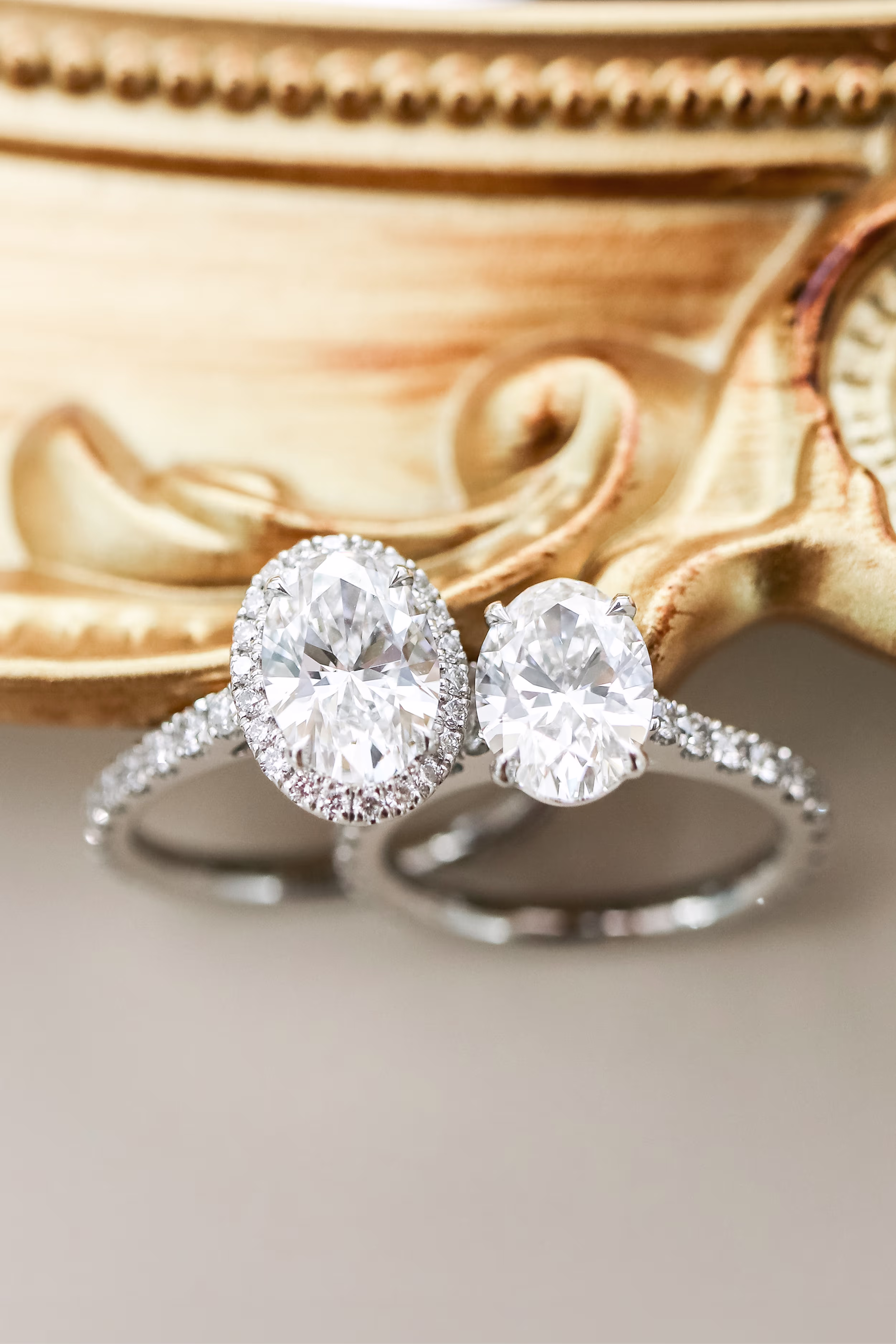 Oval Halo Pavé Setting featuring Diamonds