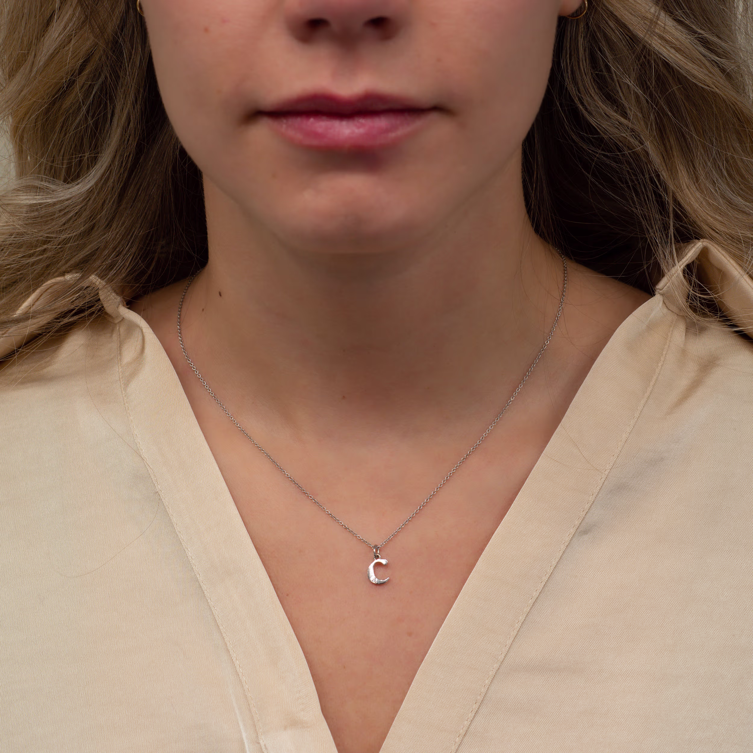 Round Brilliant Diamonds set in Yellow Gold Single Diamond Lowercase Letter Pendant | Timeless & Custom in 14k Yellow Gold (Main View)