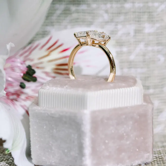 Toi et Moi High Jewelry White Gold Diamond Engagement Ring